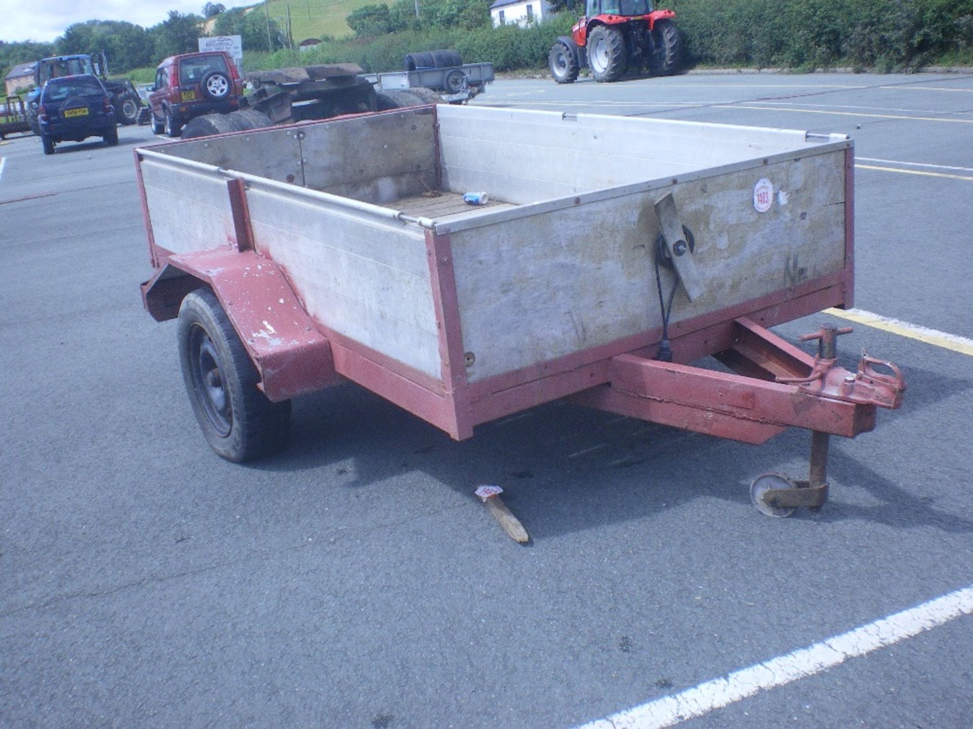 LIGHTWEIGHT CAR TRAILER 8FT6 x 5FT