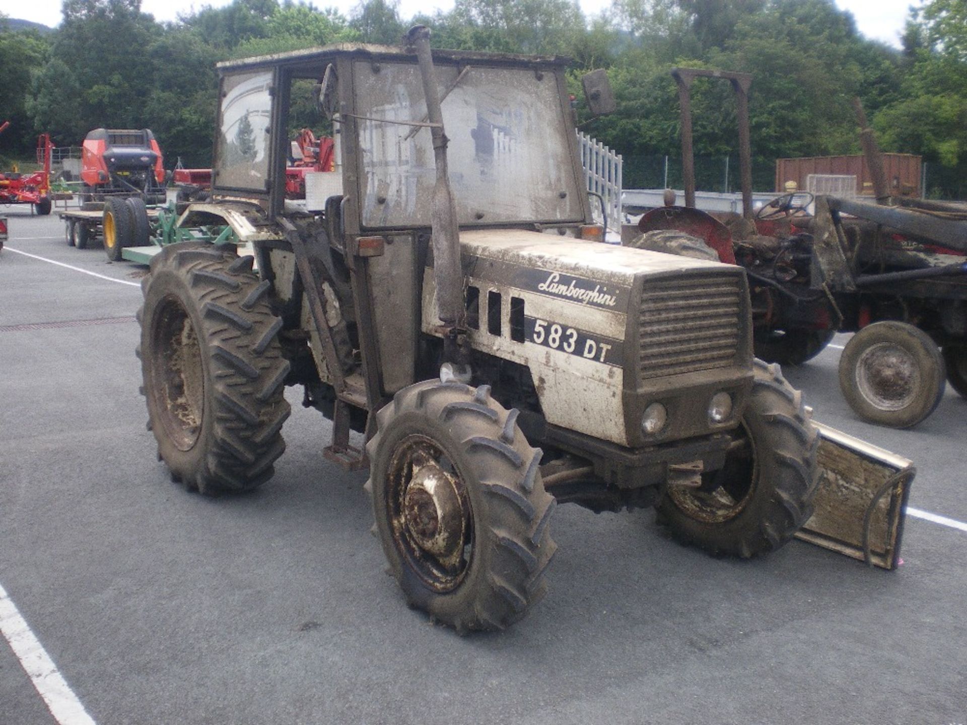 LAMBORGHINI S83 DT 4WD TRACTOR REG