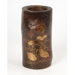 Holzvase mit Goldlackdekor.Japan, Paulownienholz mit Einsatz, H 31 cm. Endrindeter und polierter