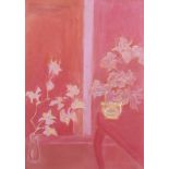 Modernes Blumenstillleben.Pastell, unsigniert, 20. Jh. 65 x 68 cm, verglaster beige-goldener