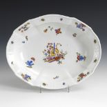 Schale "Gelber Löwe", MEISSEN.Schwertermarke, 1934-1945, 2 Schleifstriche. Farb- und