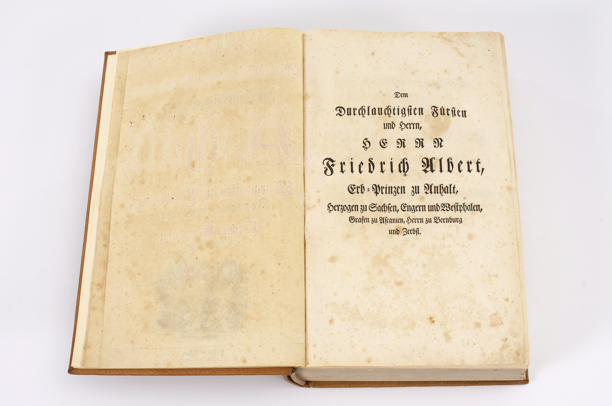 Lentzii, Samuelis: Historisch-Genealogische Fürstellung des Hauses Anhalt."Samuelis Lentzii - Image 3 of 5