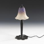 Tischlampe, SCHNEIDER.Verreries Charles Schneider, Epinay-sur-Seine, Ätzsignatur, um 1918-1930.