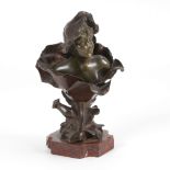 GODET, Henri: Weibliche Personifikation des Mohns.Bronze 2-farbig patiniert, bezeichnet mit