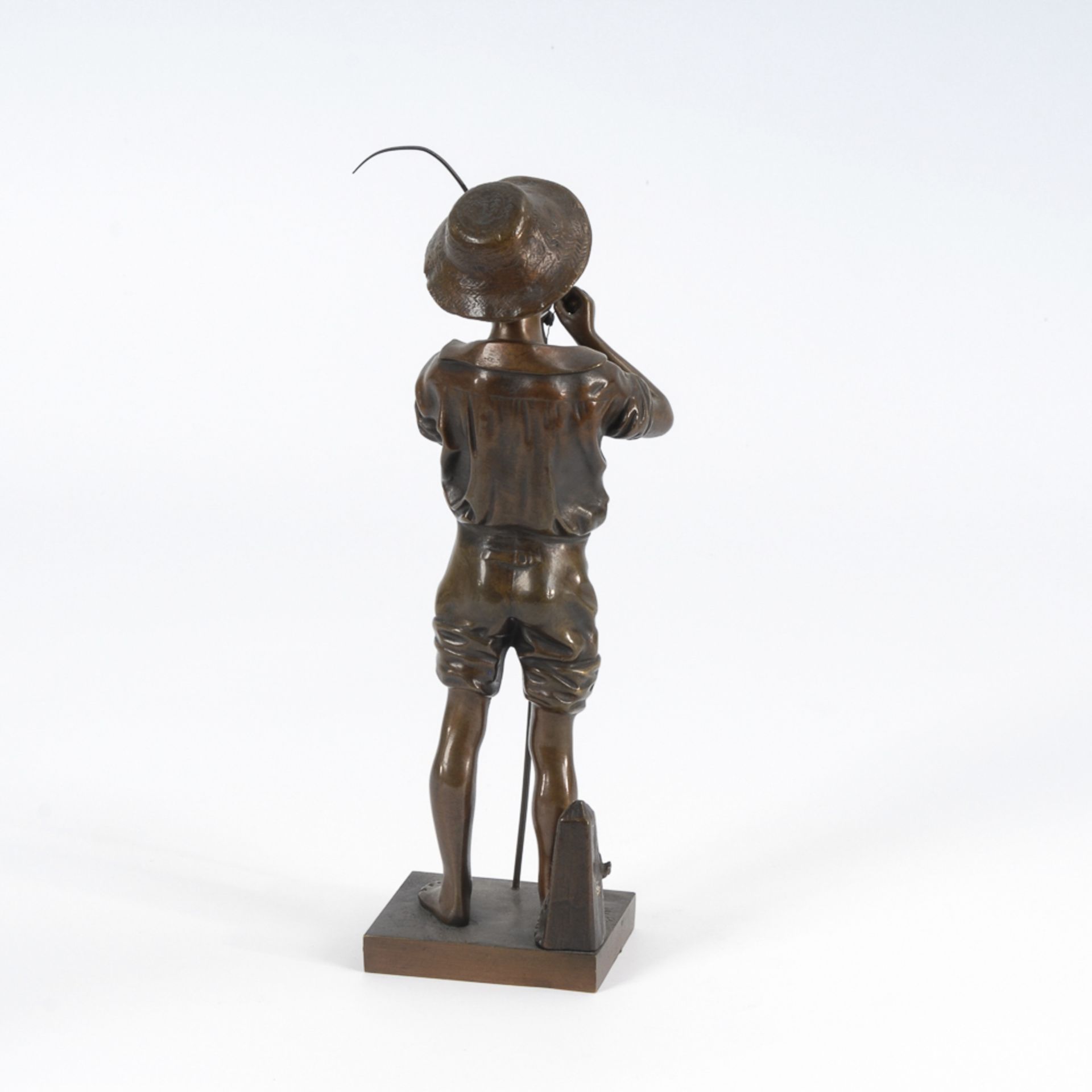 LAVERGNE, Adolphe Jean: Der Angler.Bronze patiniert, bezeichnet, auf der Bronze-Plinthe - Bild 5 aus 7