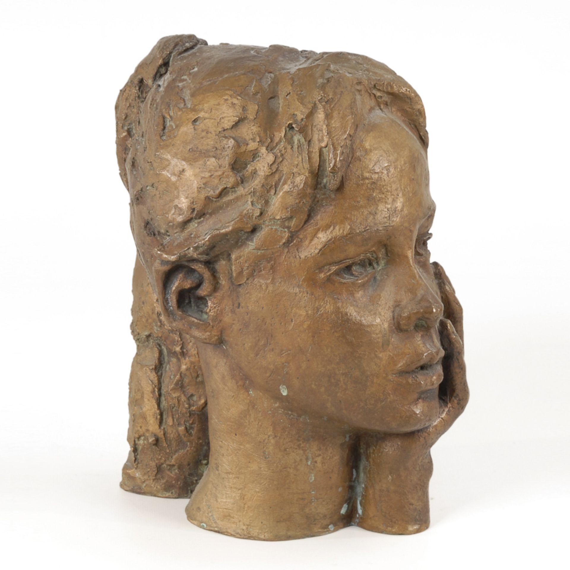 3 große Kinderköpfe.Bronze patiniert, unsigniert. H maximal 26,5 cm. In der Art von Fehrle - Bild 4 aus 5