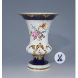 Prunkvase, MEISSEN 1975.Zweite Wahl, Modell von Ernst August Leuteritz, Modell-Jahr:1860-1865,