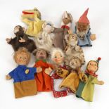 11 Handspielpuppen, STEIFF.1960er Jahre und jünger. 8x gemarkt mit Knopf bzw. Brustschild. L 23-30