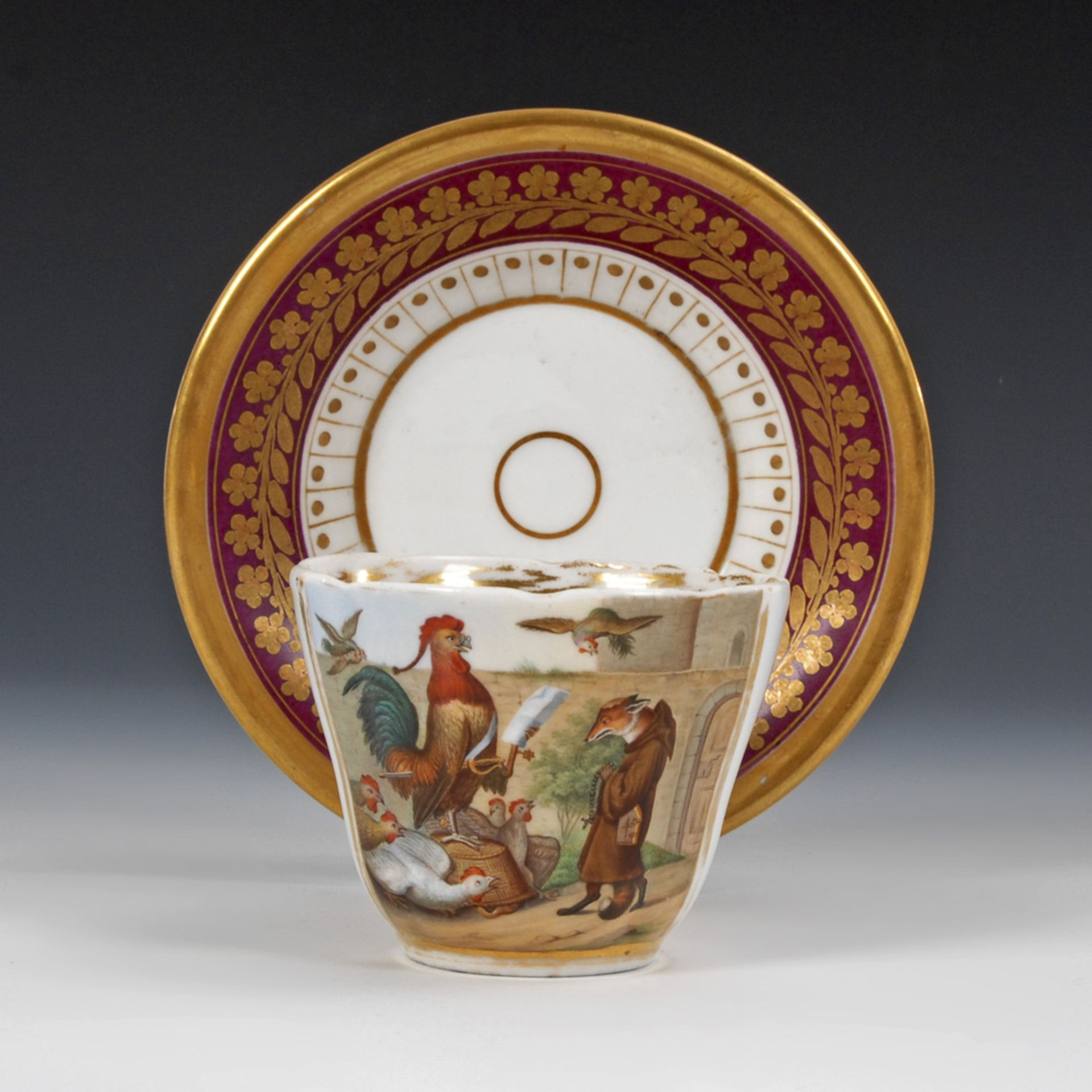 Tasse mit Fabelmotiv.Ungemarkt, um 1865. Polychrom bemalt, goldstaffiert. H Tasse 7 cm, ø - Bild 2 aus 2