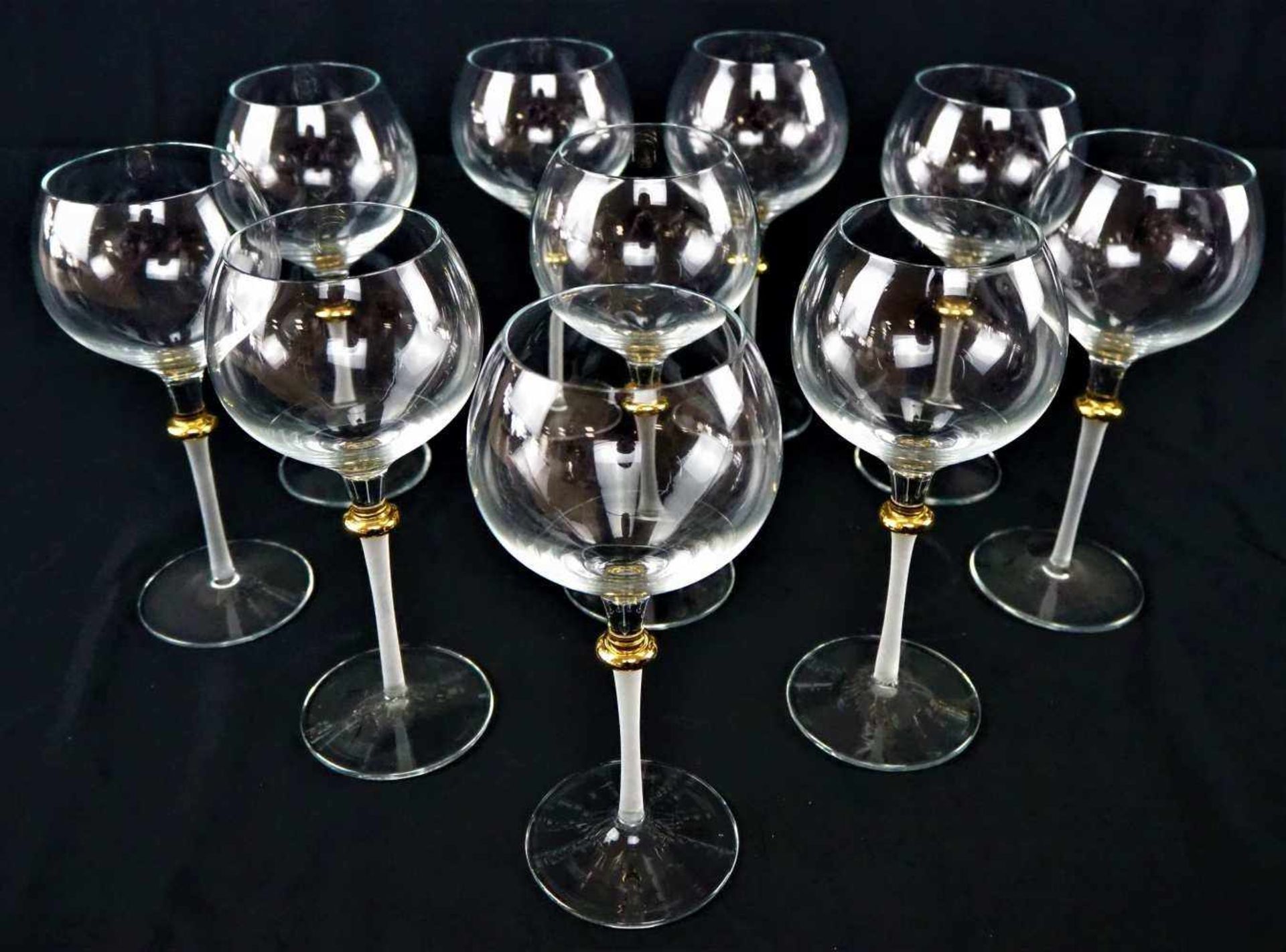 10 teiliger Satz Weißweingläser mit Vergoldung10-piece set of white wine glasses with gilding- - -