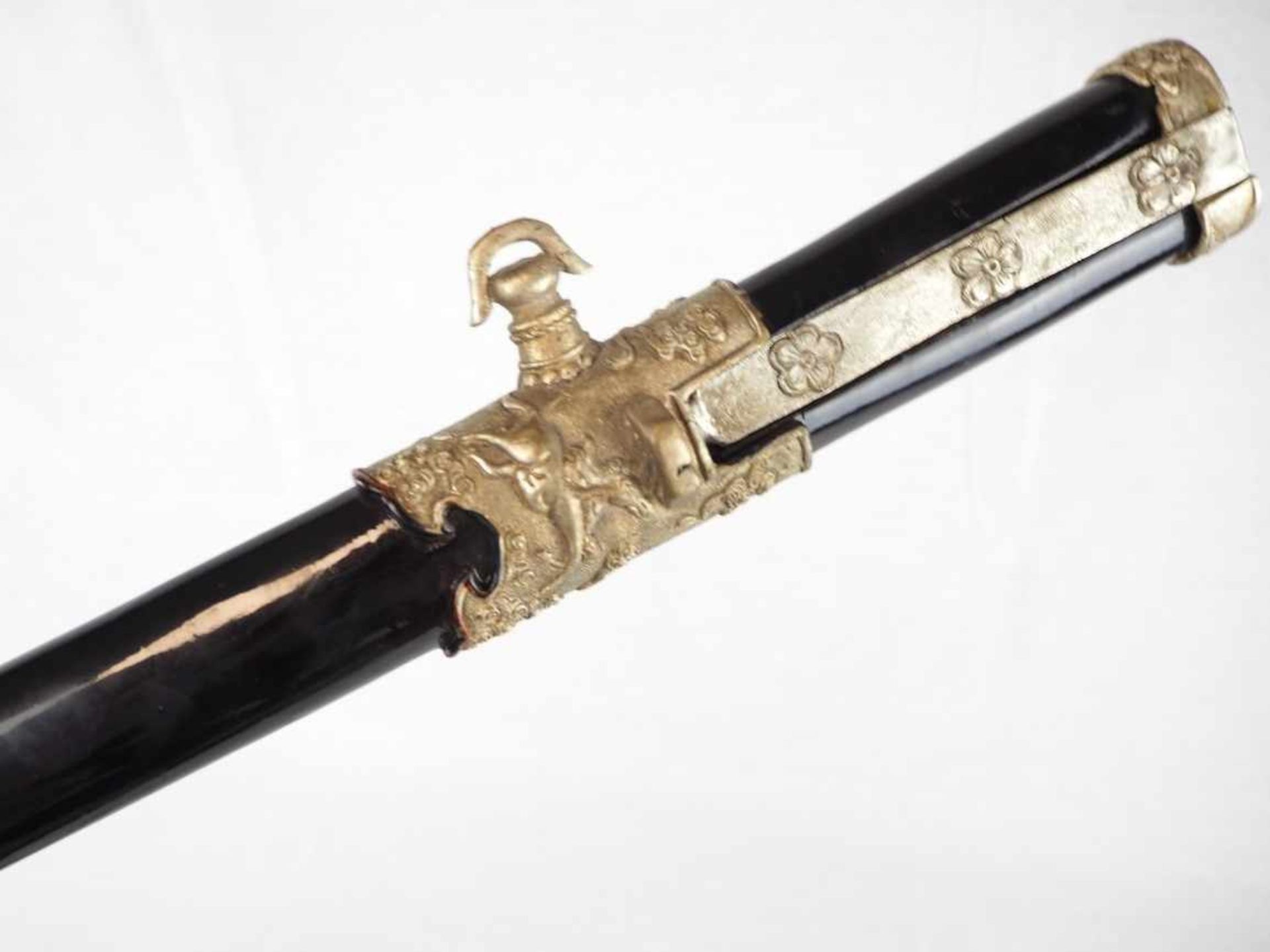 Katana, Samurai SchwertGravierte Angel, wohl chinesisches Zeichen. Klinge zeigt Damastzener Stahl - Image 7 of 8