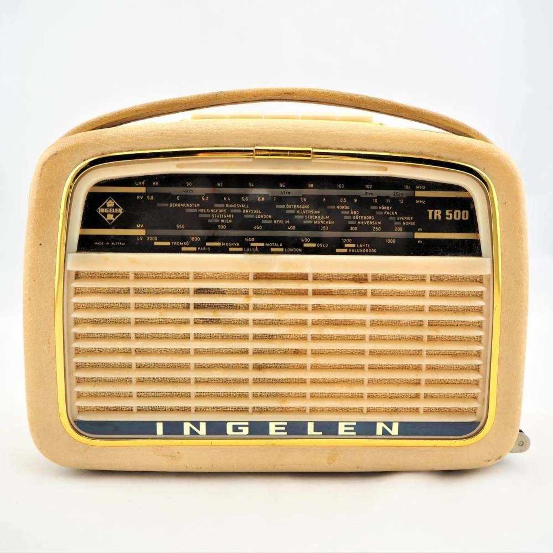 Kofferradio, 50er JahreTragbares Kofferradio der Marke "Ingelen", Typ TR. 500. Stabiles Gehäuse