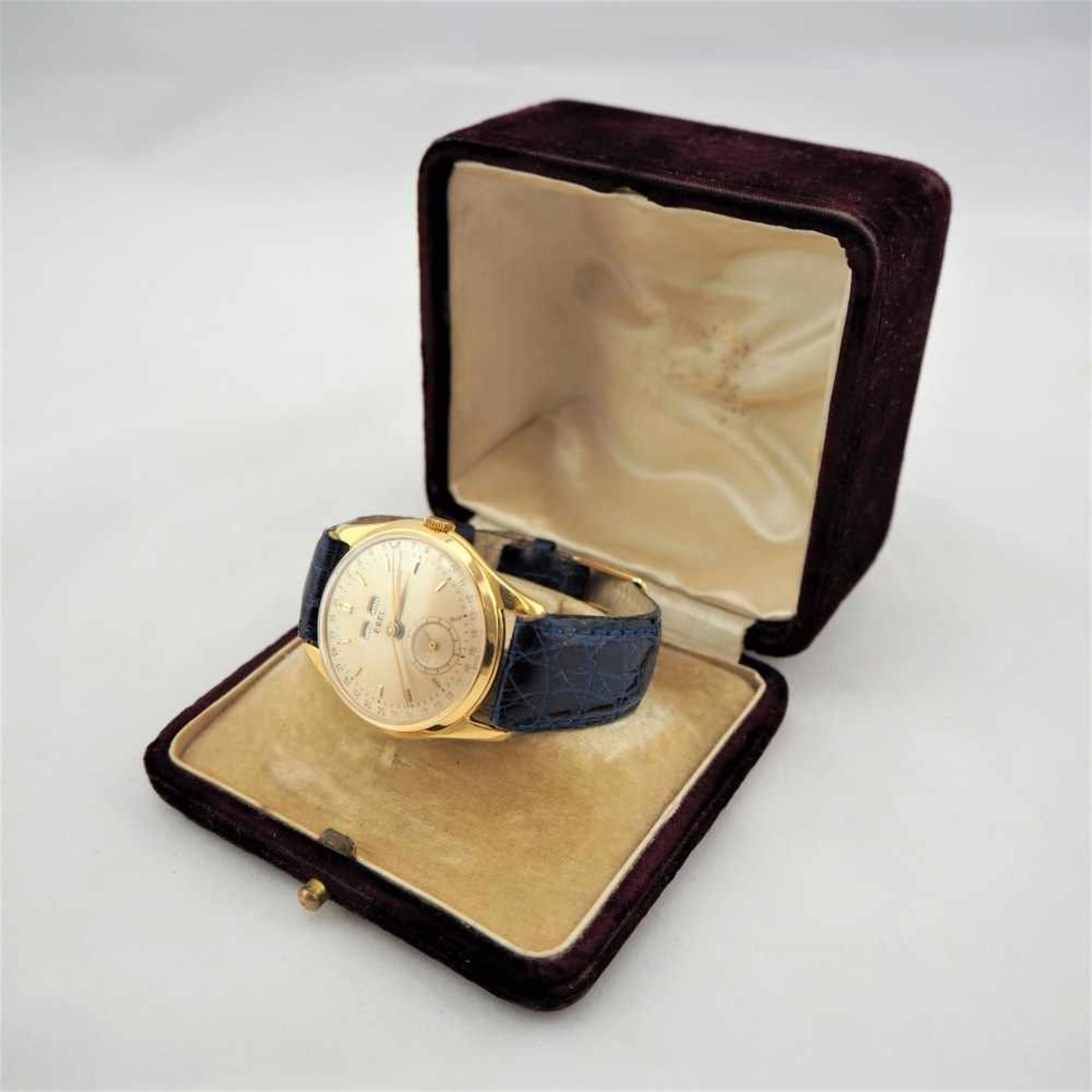 Herrenarmbanduhr "EBEL" Vollkalender, 60er JahreSeltene Armbanduhr des Schweizer Herstellers " - Bild 2 aus 4