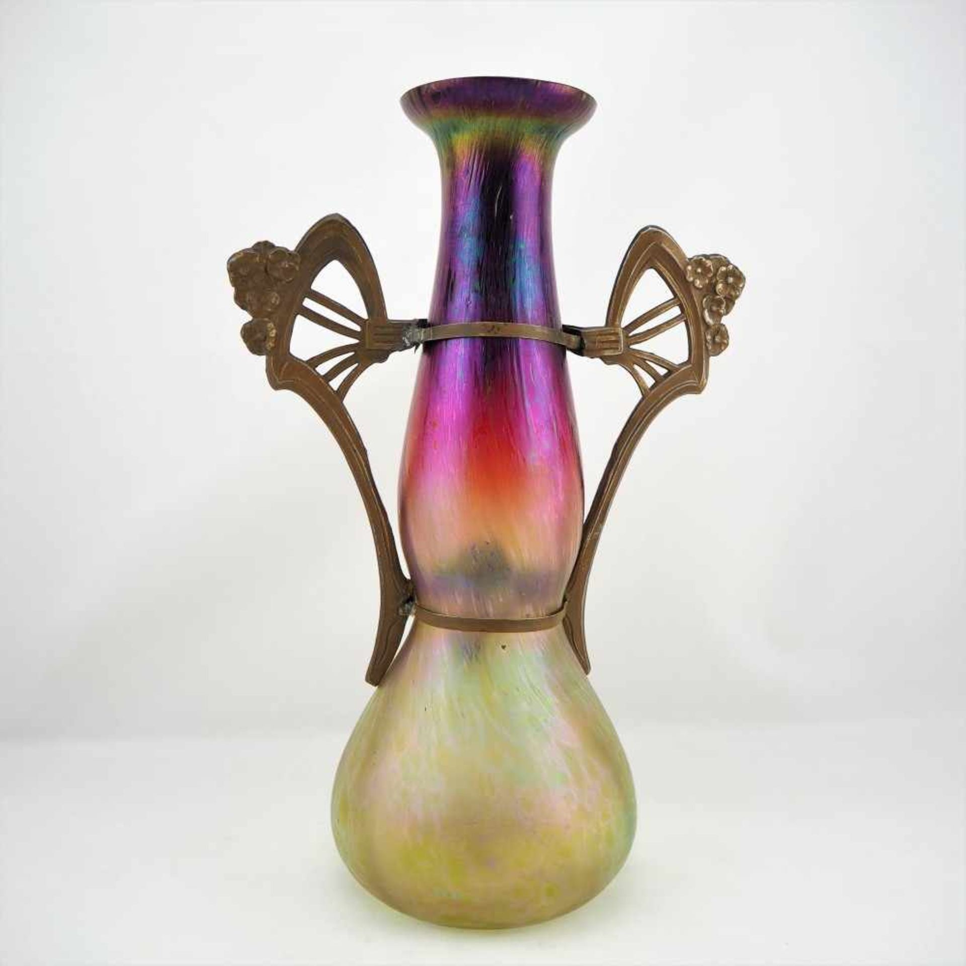 Jugendstil Vase mit Metallmontur um 1900Doppel bauchige Vase, wohl von Johann Loetz Wwe aus