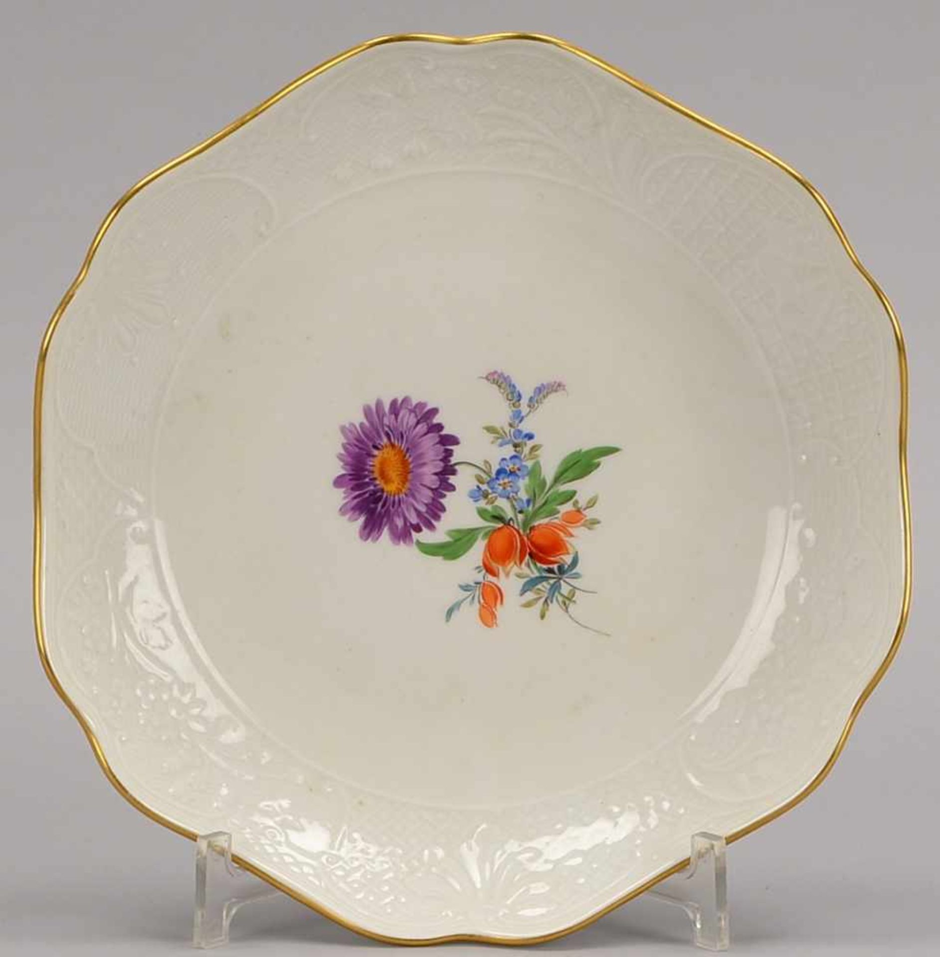 Meissen, Schale, Schwertermarke, 2-gestrichen, Dekor 'Deutsche Blume', mit Goldrand (ohne Abrieb),