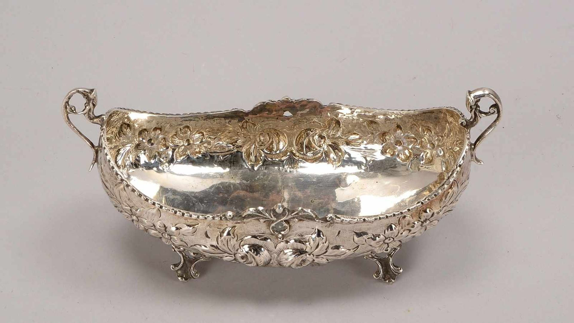 Schale, 800 Silber, ovale Form, mit 2x seitlichen Handhaben, Korpus auf 4x Füßen, punziert ' - Bild 2 aus 3