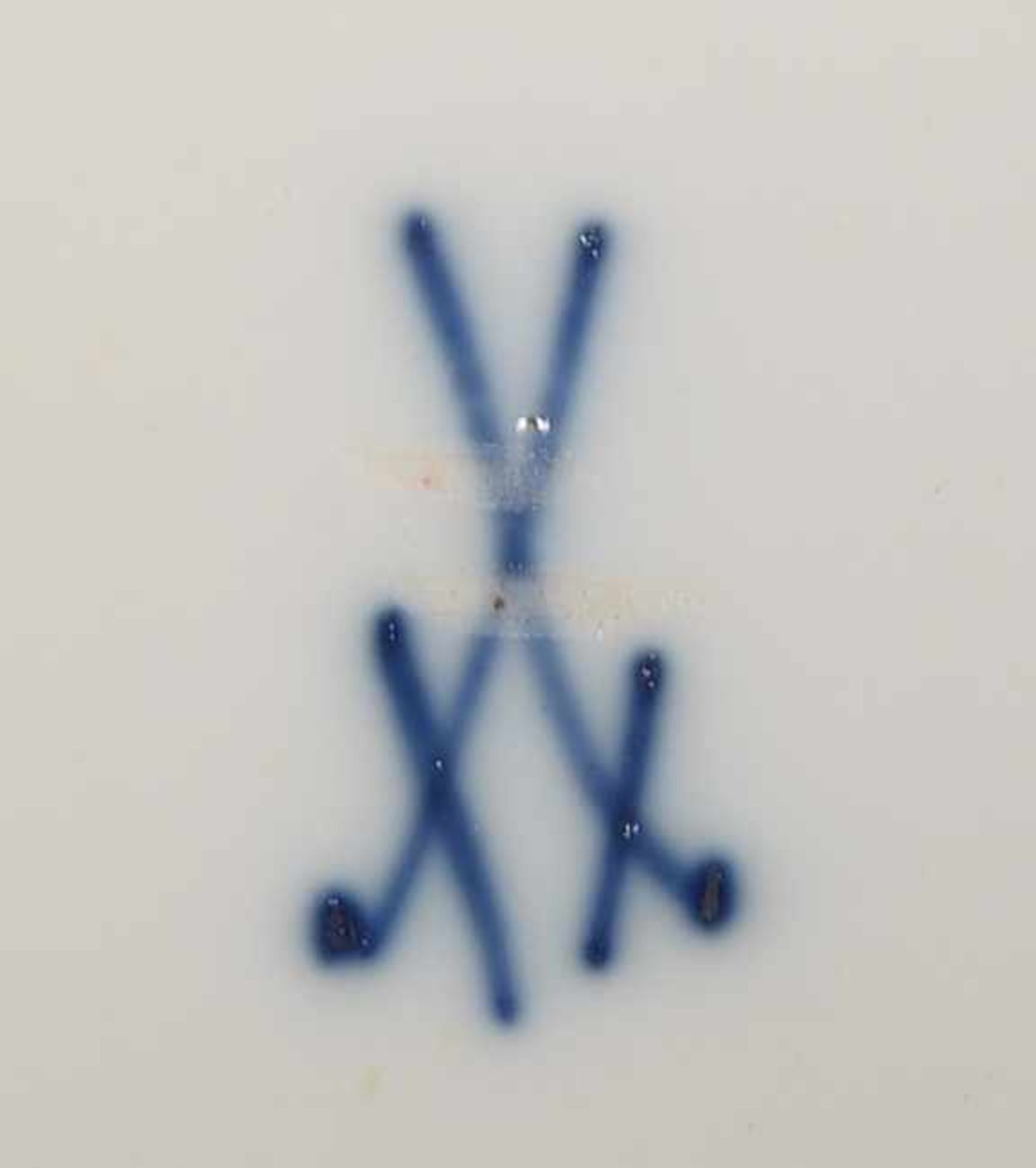 Meissen, 2 Porzellanteile: 1 Plakette, Biskuitporzellan (Motiv nach Kaendler: 'Kalliope - Muse der - Bild 2 aus 2