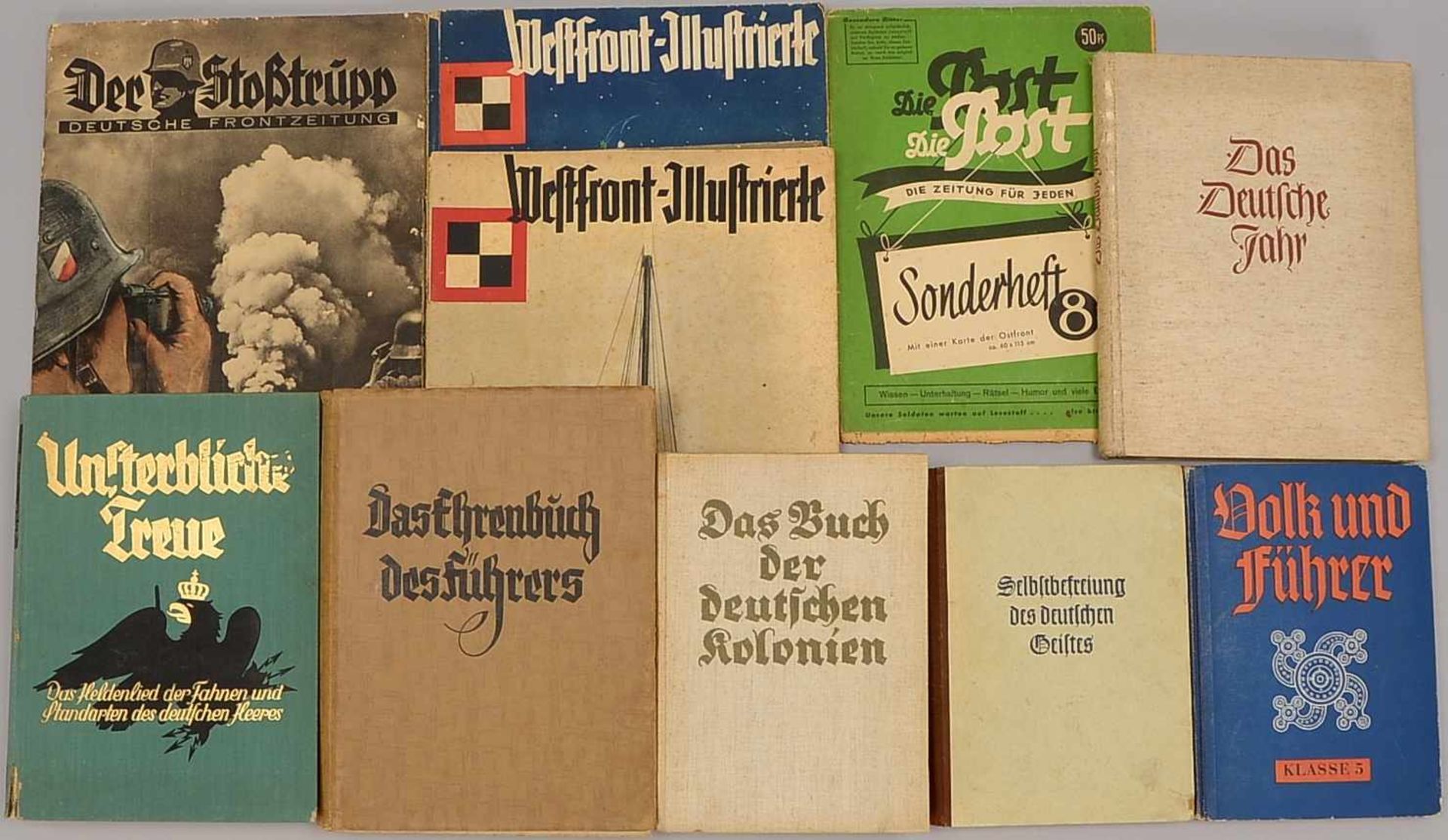 Lot Bücher und Zeitschriften, 'III. Reich': Bände 'Das Ehrenbuch des Führers', 'Das Buch der