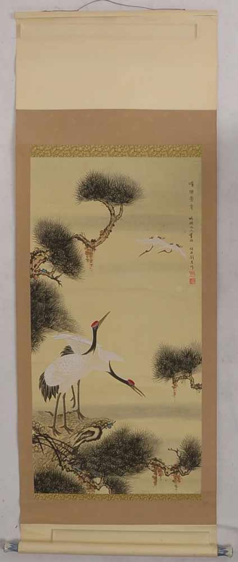 Rollbild, China, 'Kraniche in Landschaft', Tusche/Seide, signiert und gestempelt; Maße 172 x 73