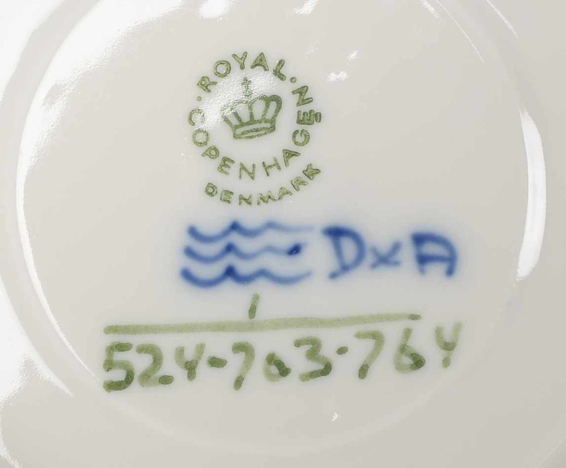 Royal Copenhagen/Dänemark, umfangreiches Tafelservice, Dekor 'Musselmalet' in Vollspitze, 44-teilig, - Bild 2 aus 2