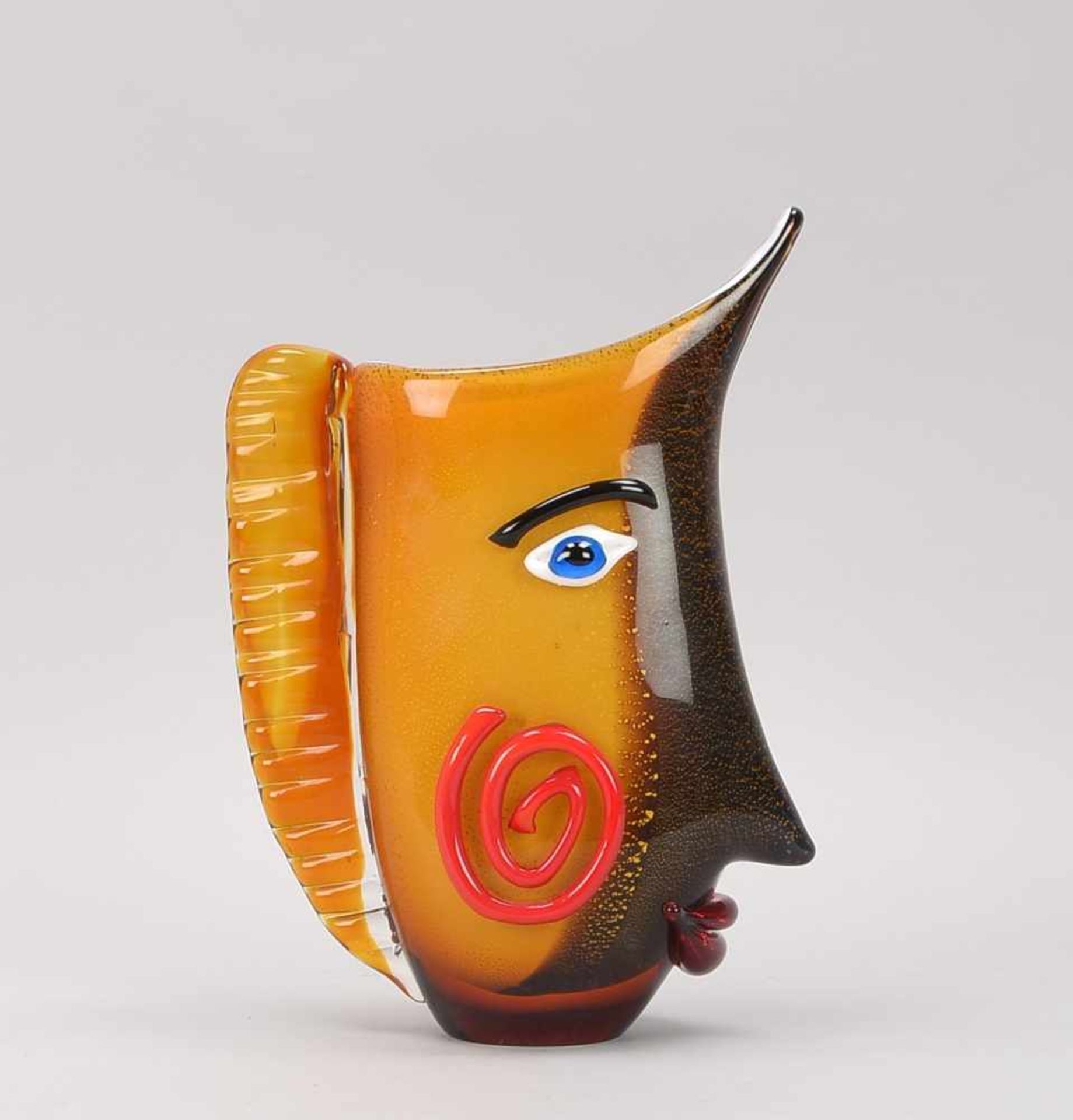 Figürliche Vase (Darstellung eines Kopfs im Profil), farbiges Glas, mit Glitter-Einschmelzungen