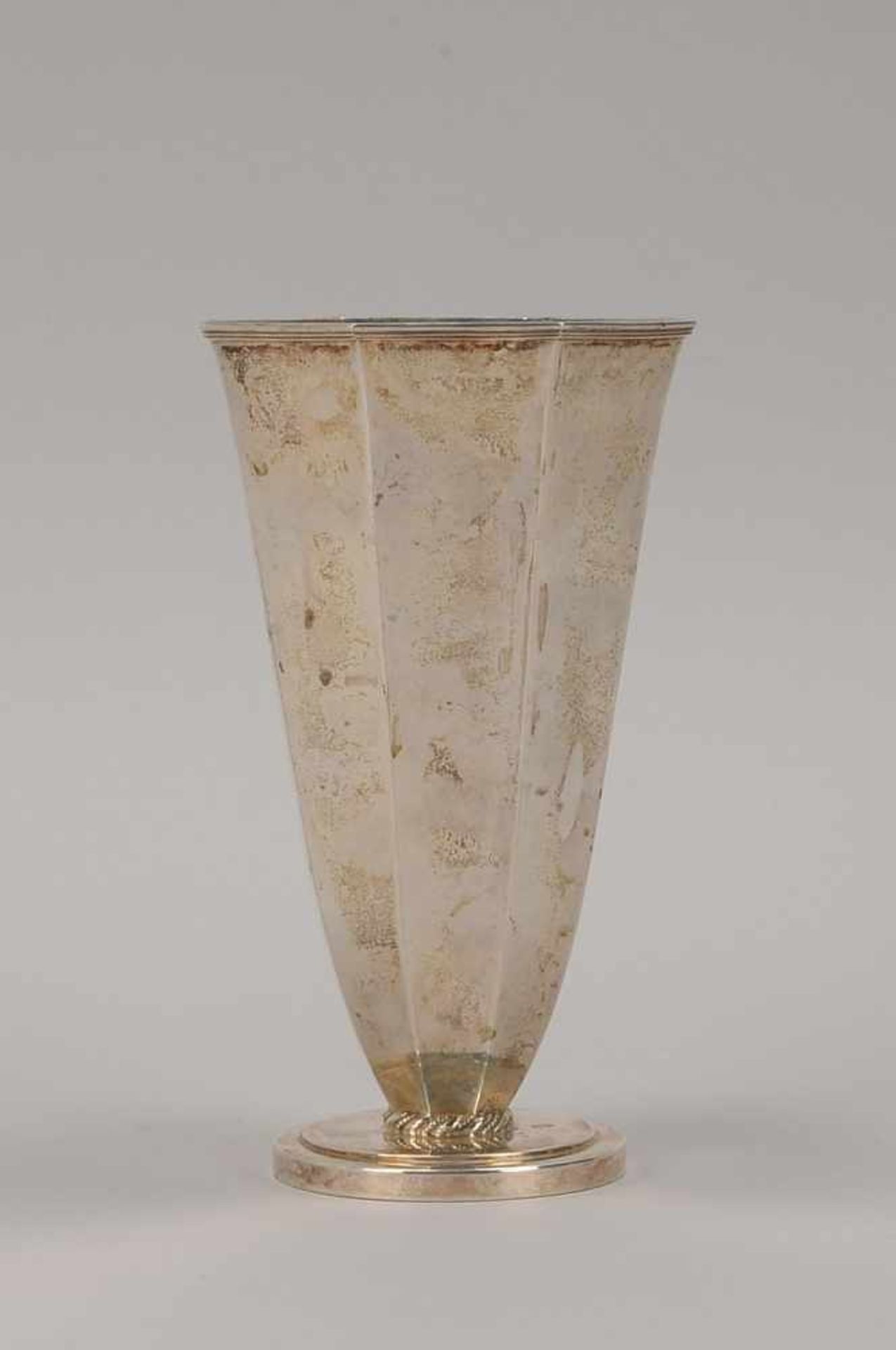 Vase, Art déco, Schweden (1940), 830 Silber, unterseitig mit Siegerwidmung und Datierung '1949';