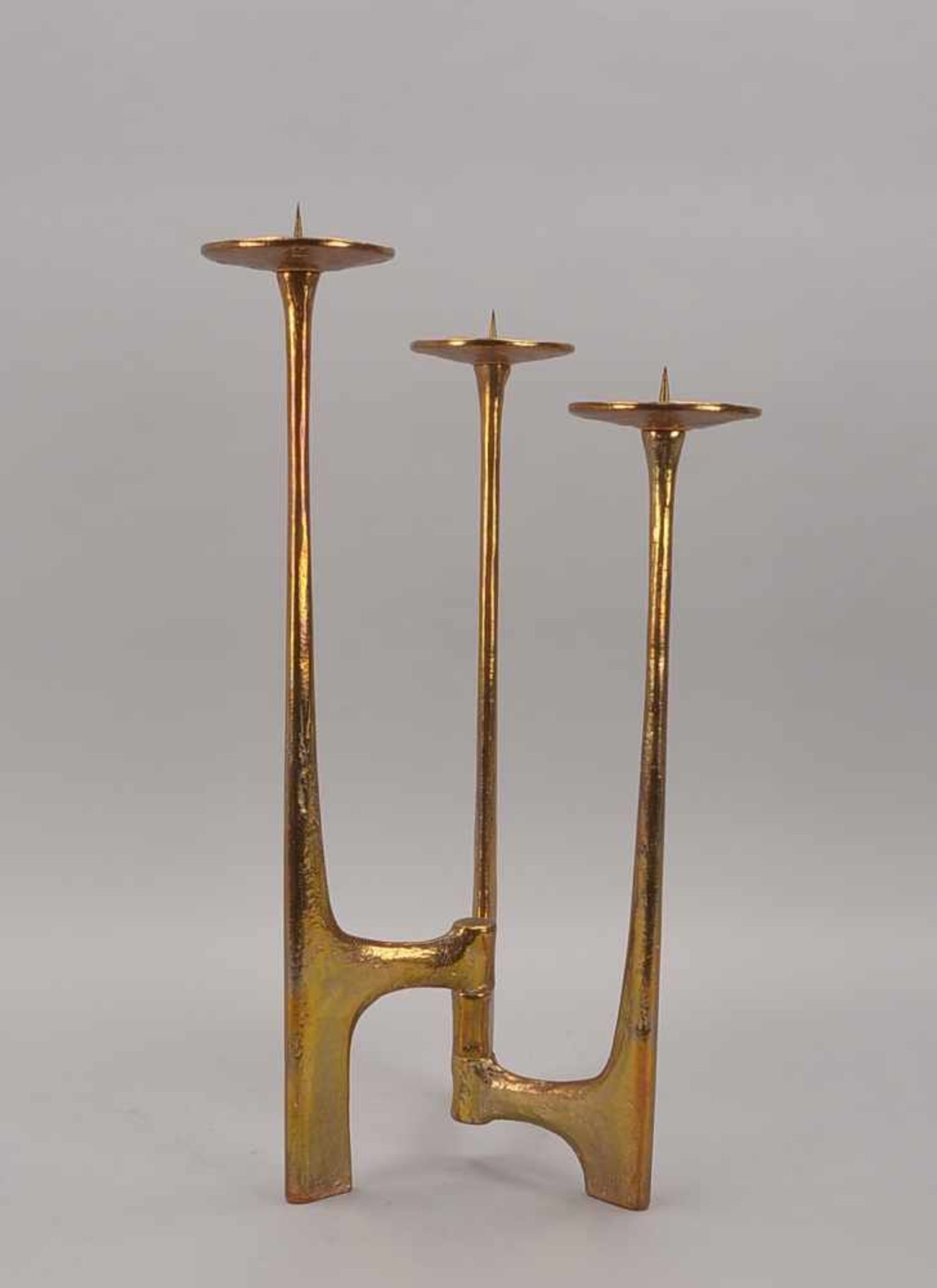 Harjes Metallkunstwerkstatt, großer Kerzenleuchter, Bronze, 3-flammig; Höhe 62 cm