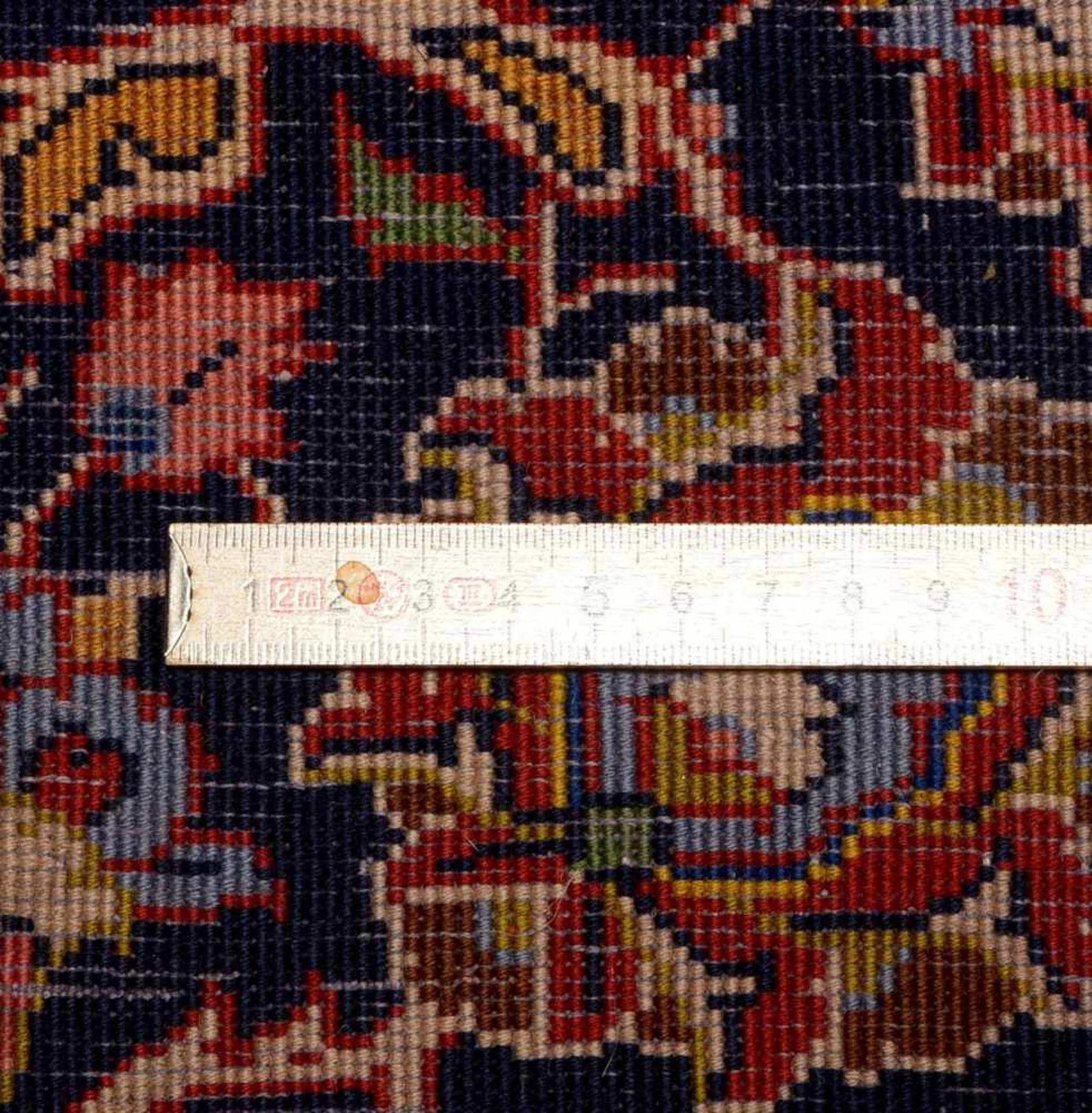Keshan-Orienteppich, alt, Flor in gutem Zustand; Maße 300 x 196 cm (1x Schmalseite offen, mit - Bild 2 aus 3