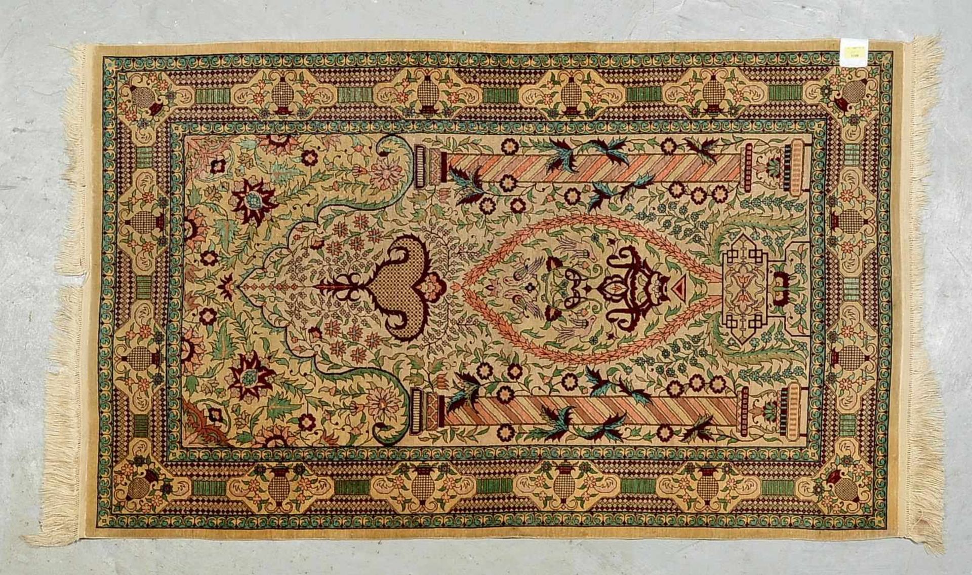 Hereke-Orientbrücke, Türkei, Seide auf Seide geknüpft; Maße 154 x 93 cm