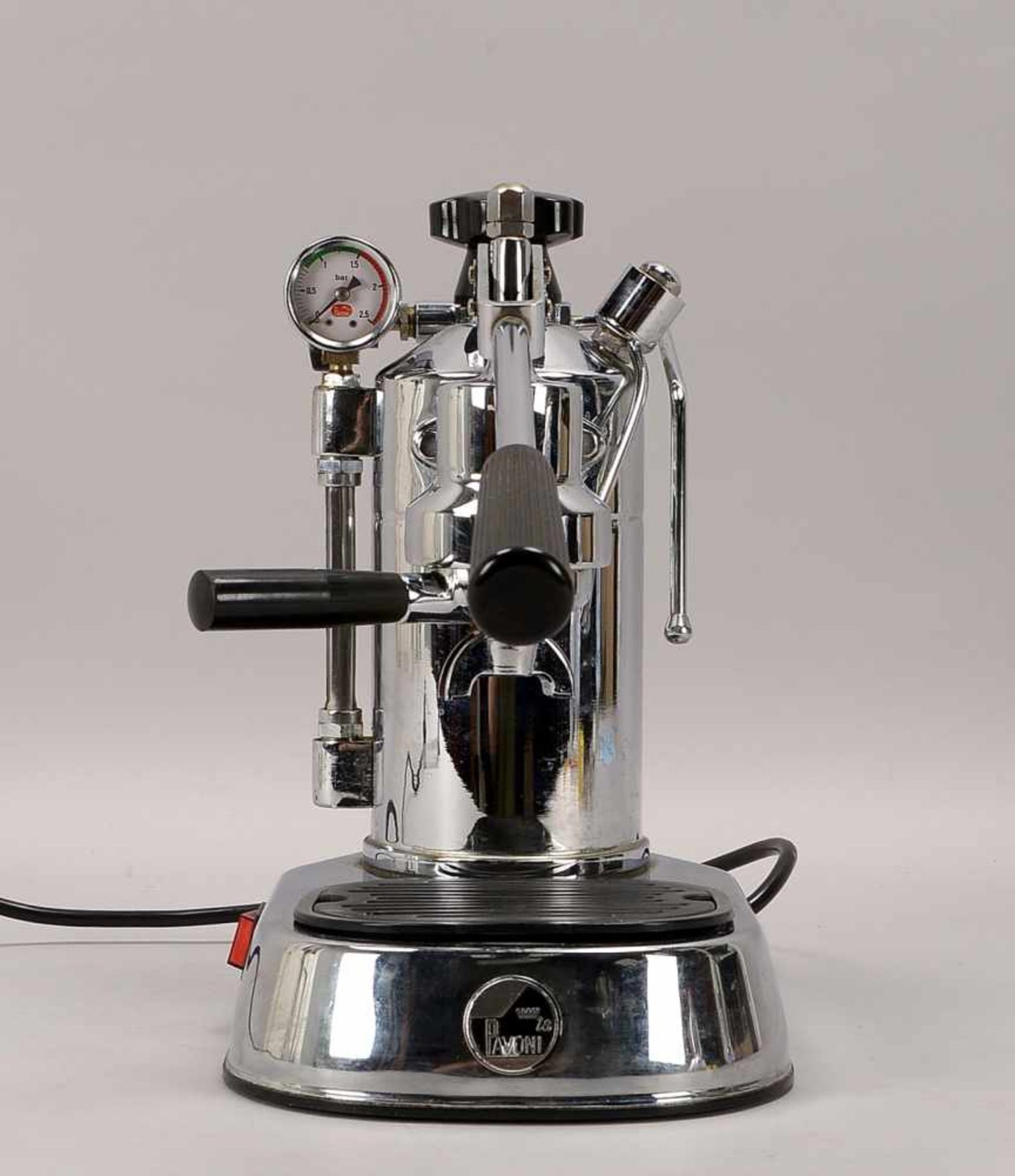 Espressomaschine, 'La Pavoni', Modell 'Professional' (zählt zu den 'Klassikern'), verchromtes - Bild 2 aus 3