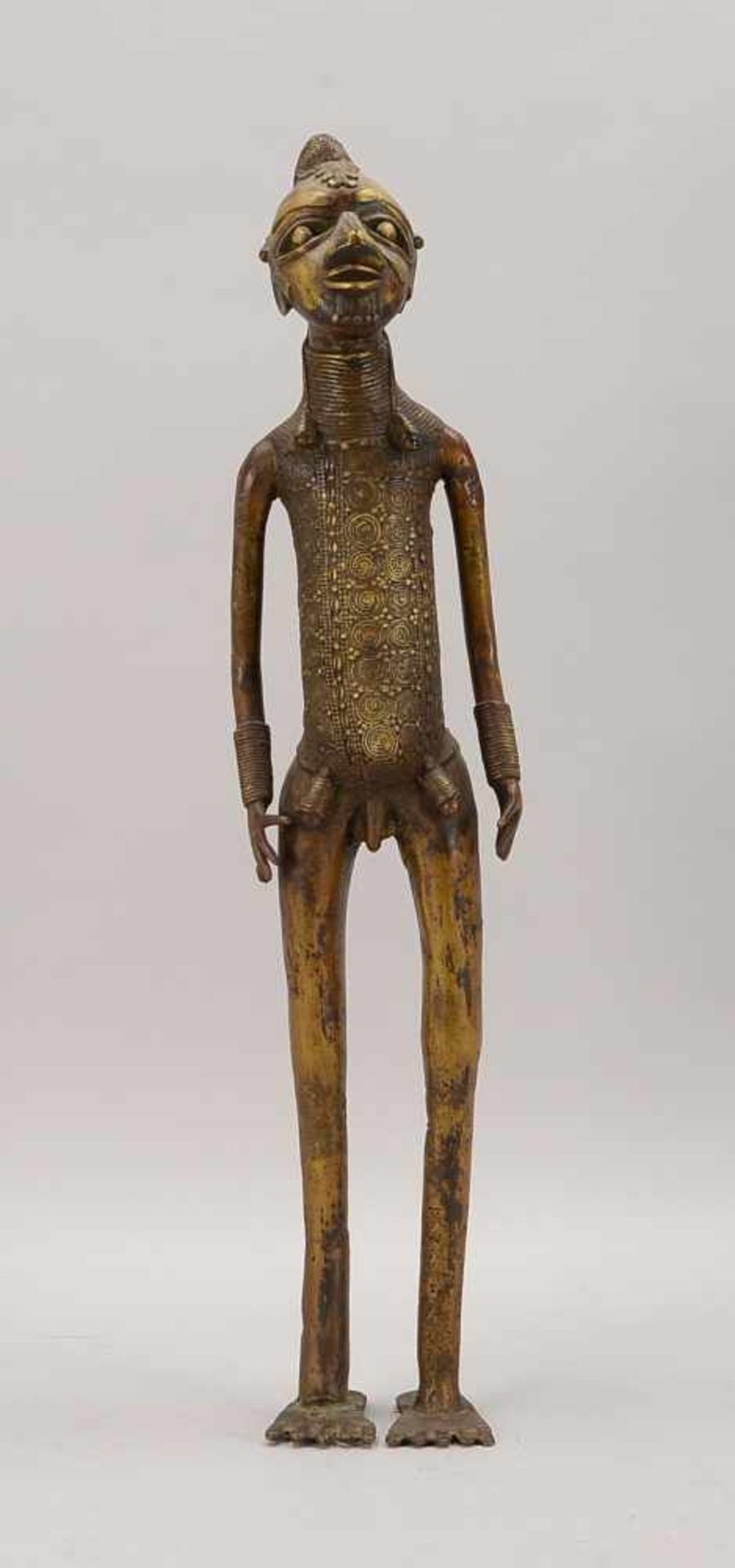 Große Bronzefigur, 'Bamileke' (Beine nicht ganz ausgegossen - vermutlich in verlorener Form