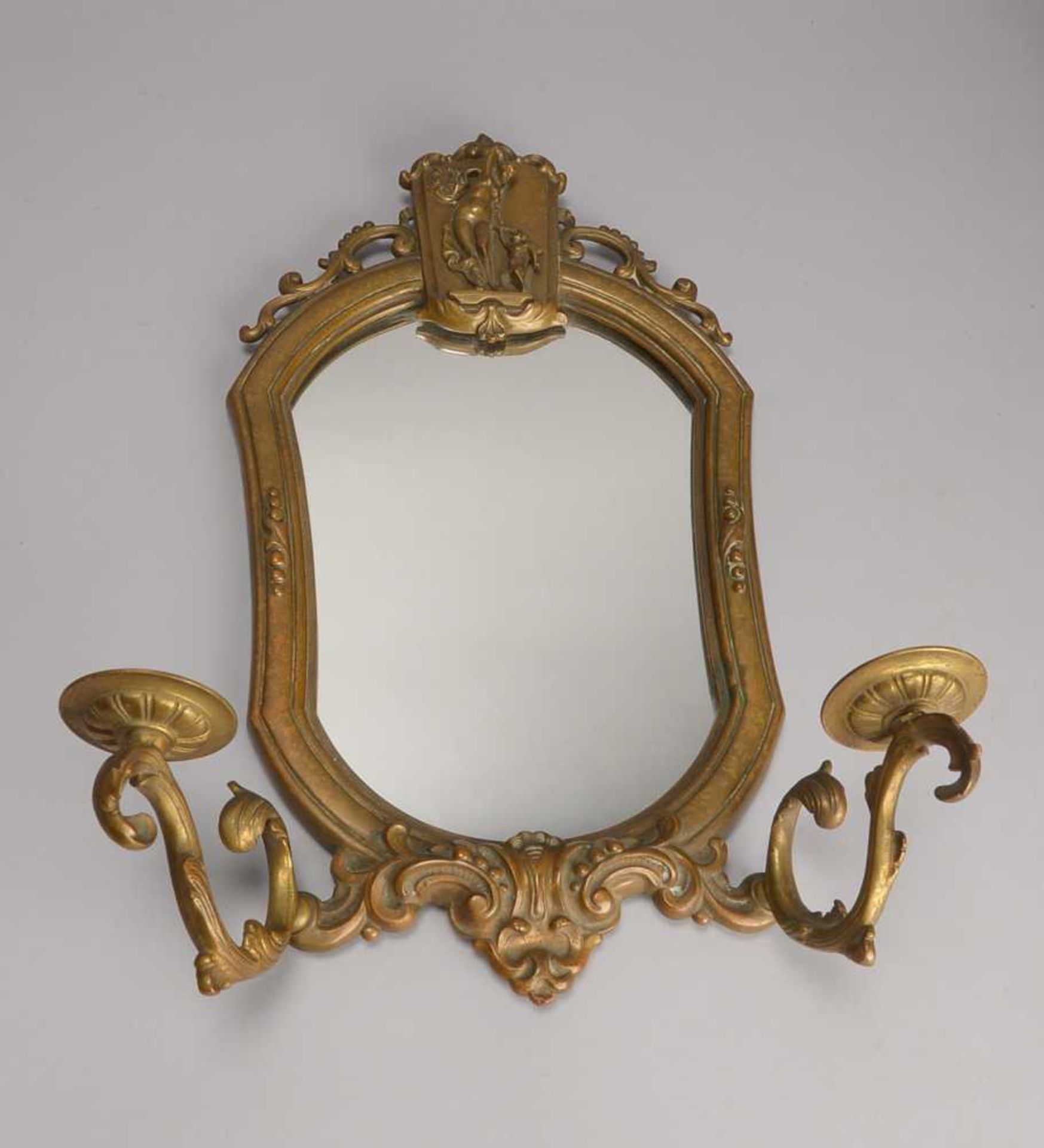 Jugendstil-Spiegel, alt, Bronze; Maße Spiegel ca. 28 x 20 cm, Gesamthöhe 46 cm, Gesamtbreite 32