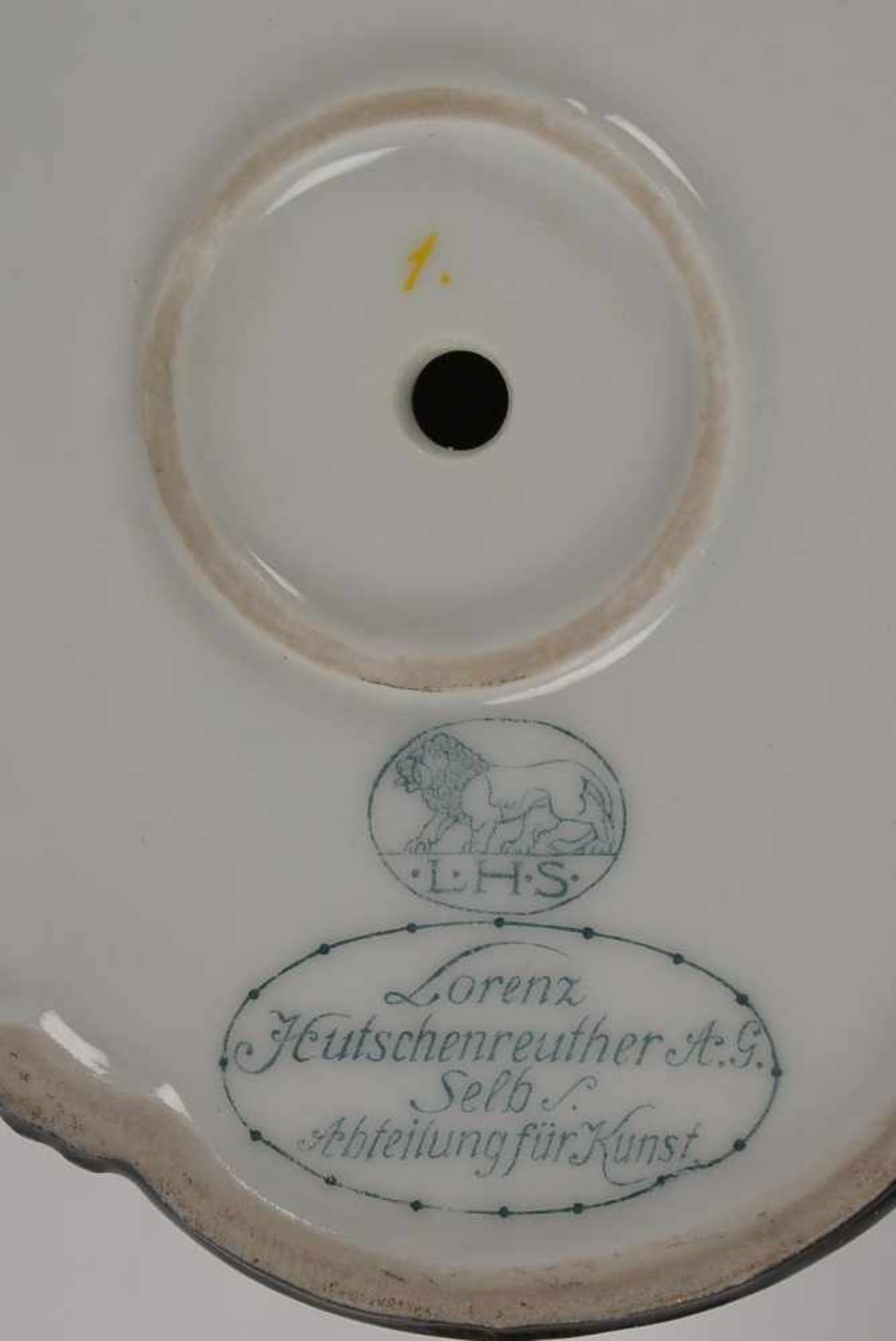 Lorenz Hutschenreuther/Abteilung für Kunst Selb (um 1919 - 1928), Porzellanplastik, 'Kakadu' ( - Image 2 of 2