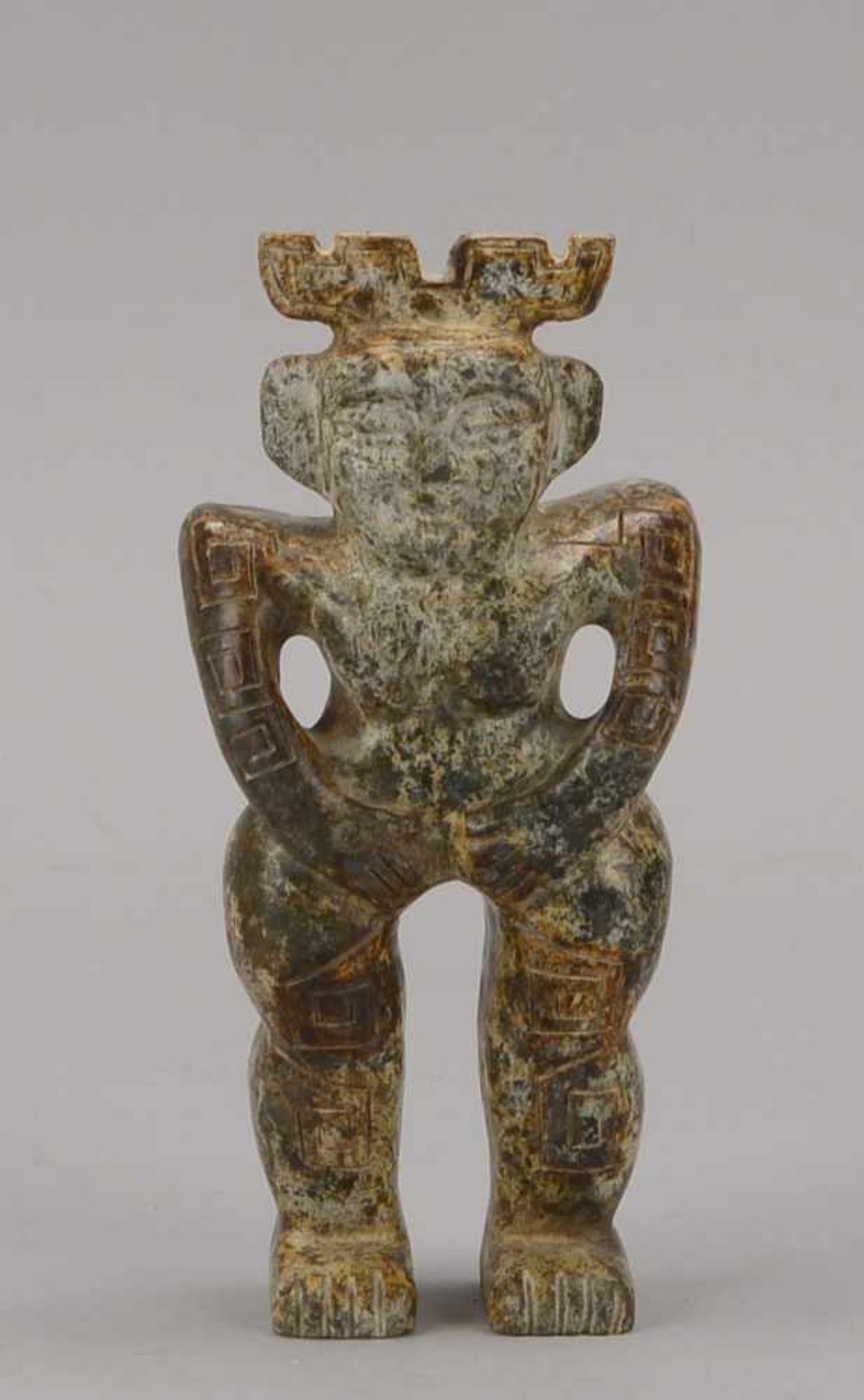 Jade-Schnitzerei (Südamerika), alt, 'Azteken' (mit Kopfschmuck dargestellt), Figur ornamental