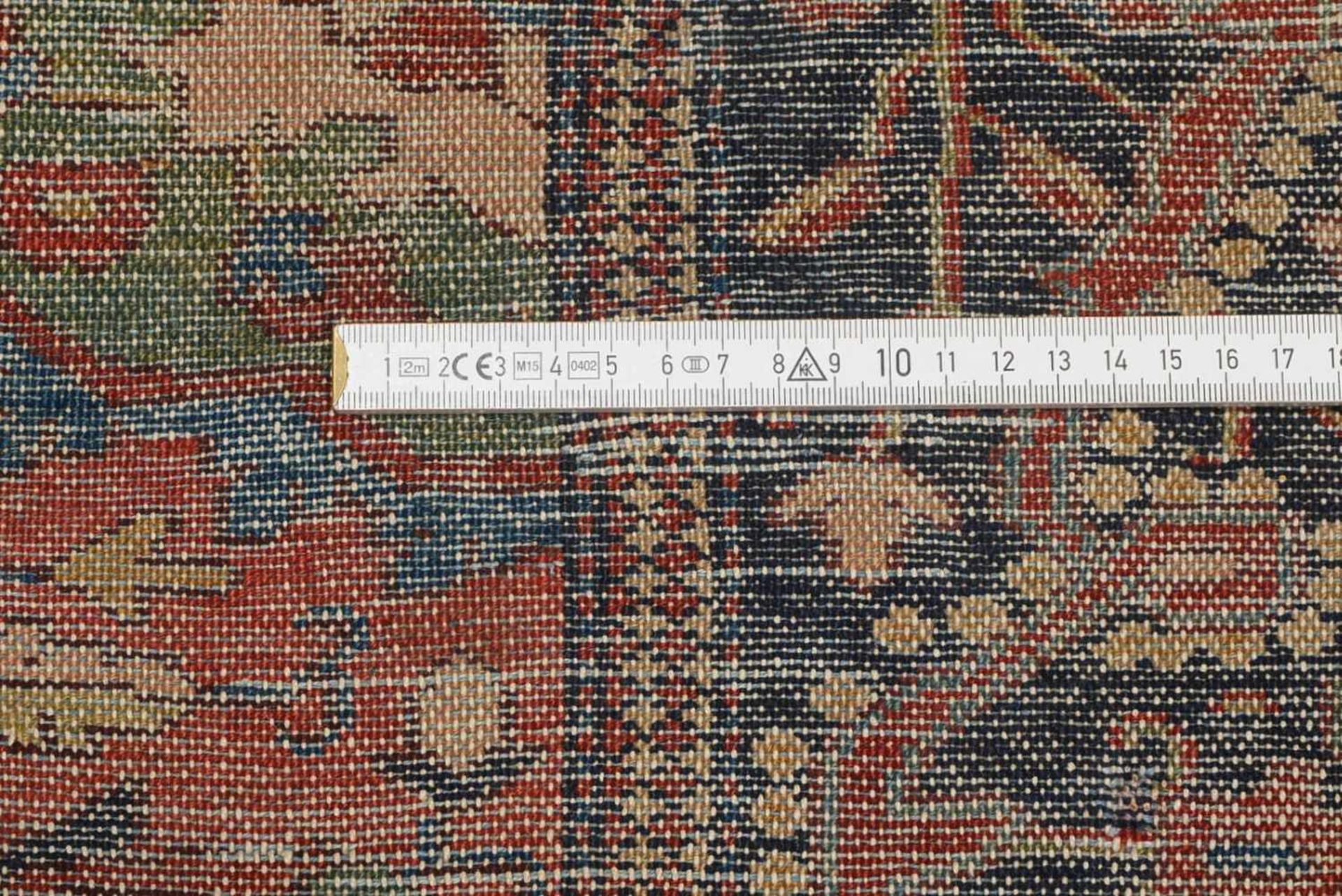 Ferraghan, museal, Naturfarben, mit Abrash, tuchförmiger Griff, ringsum komplett, fachmännisch - Bild 2 aus 2