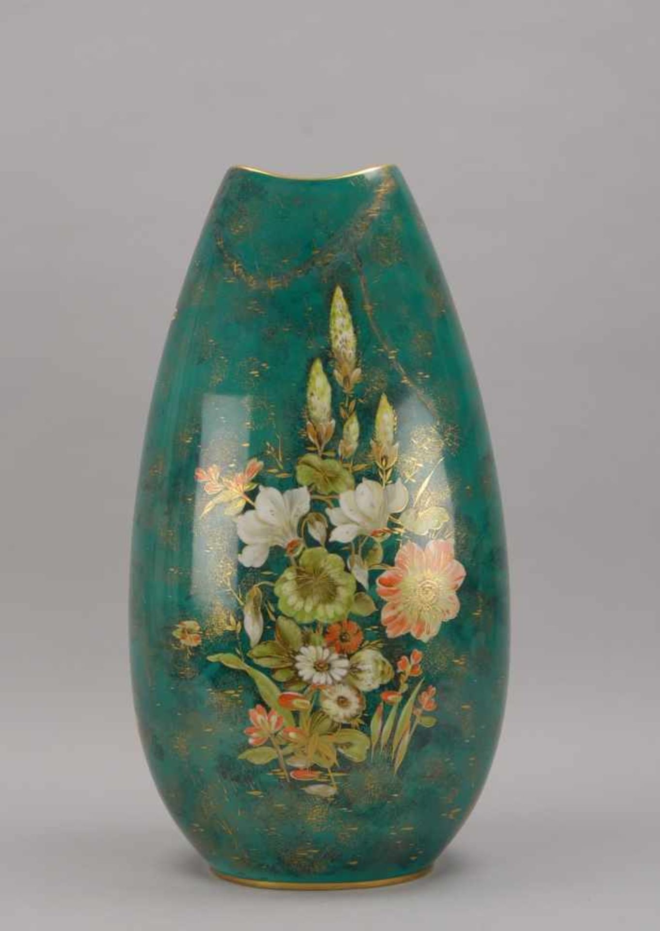 Rosenthal, große Bodenvase, beidseitig mit 'Blumenbouquet'; Höhe 59 cm (Vasenmündung mit alter