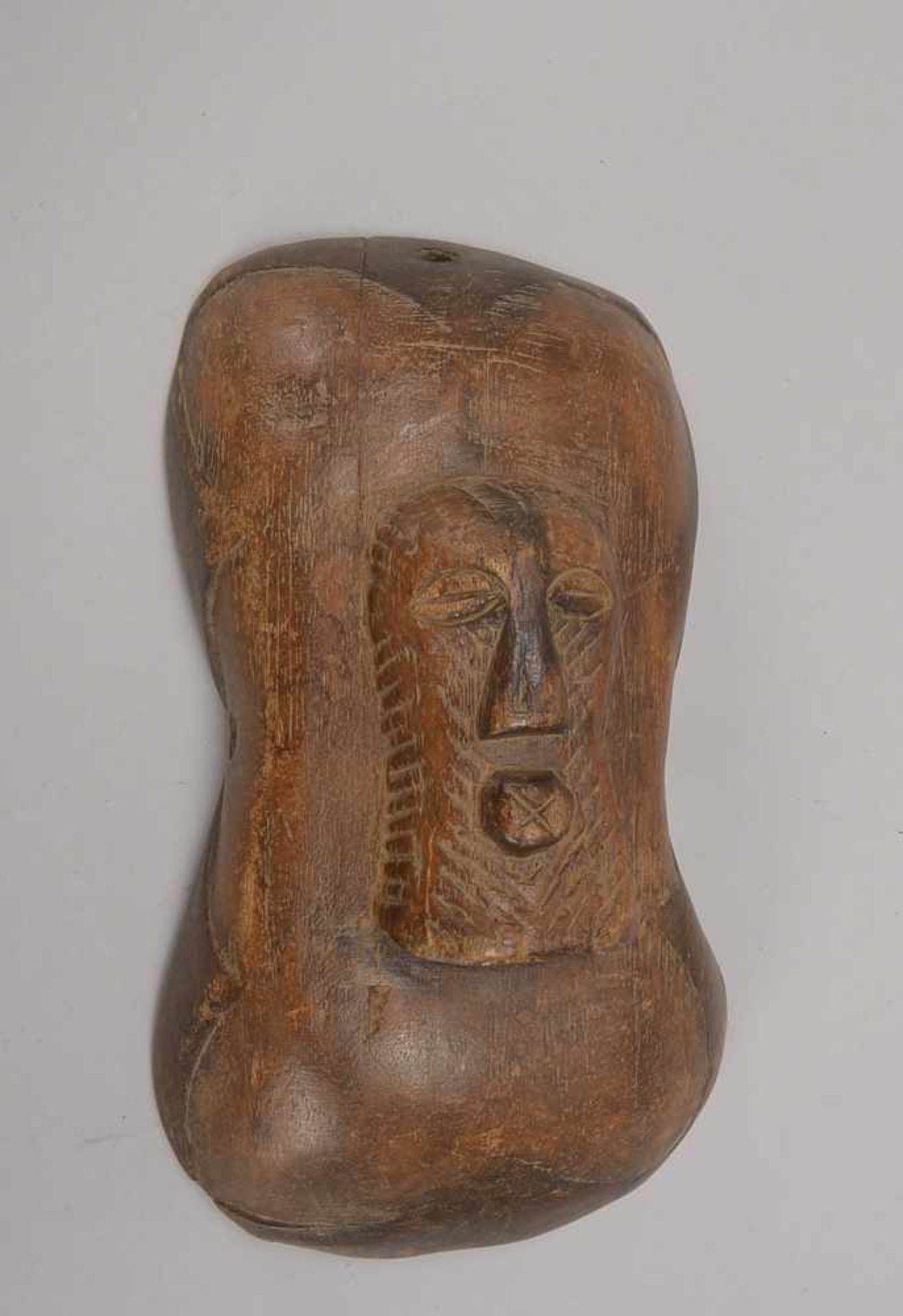 Handmaske/sogenannte Songye-Maske (Kongo), Holz geschnitzt; Höhe 28 cm