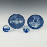 4 ROYAL COPENHAGEN COLLECTIBLE BLUE/WHITE PLATES