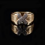 LADIES DIAMOND CROSSOVER 18K YELLOW GOLD RING