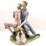 LLADRO FIGURINE SWEET HEARTS