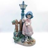 LLADRO FIGURINE FALL CLEAN-UP