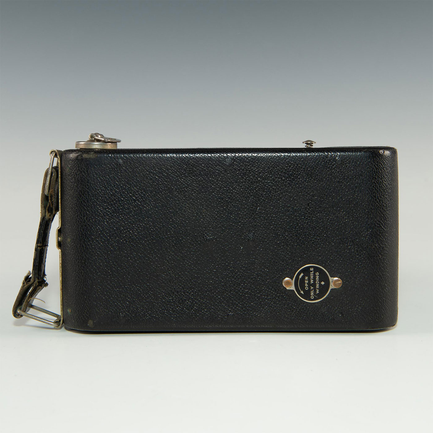 STYLISH ANTIQUE JIFFY KODAK SIX-20 CAMERA - Image 8 of 10