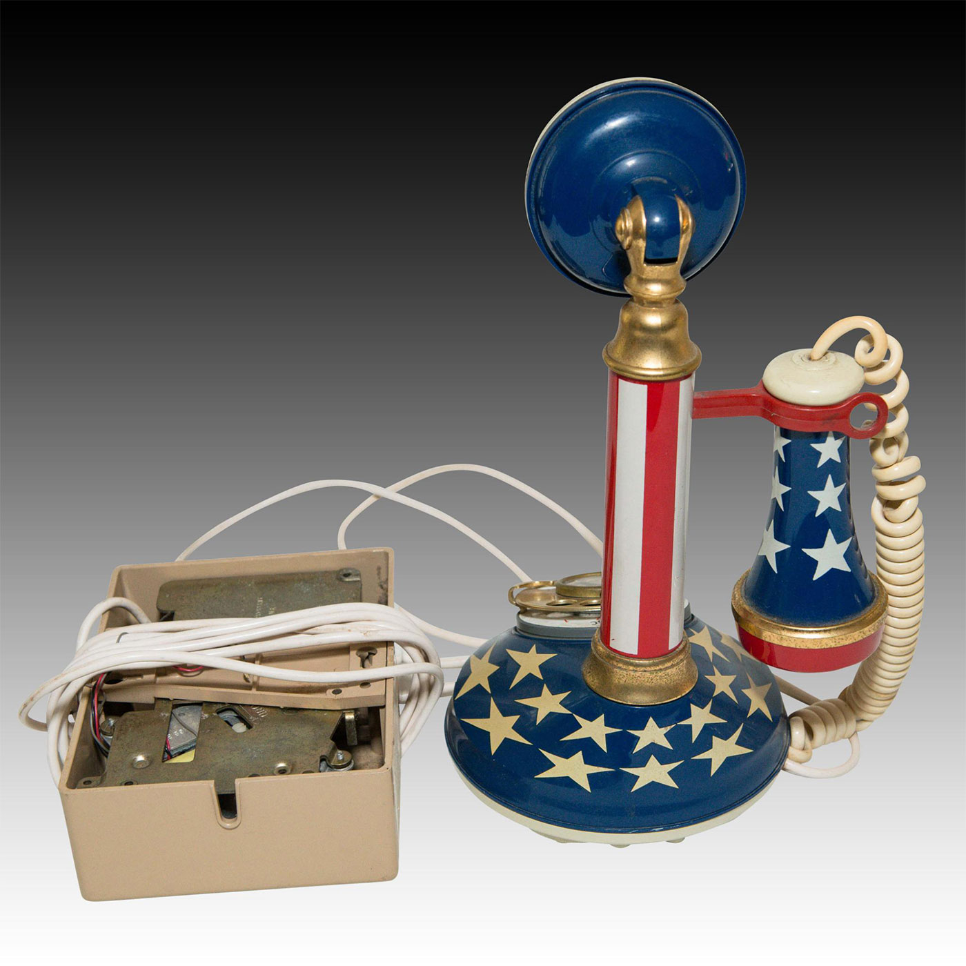 DECO-TEL STARS & STRIPES MODEL CANDLESTICK PHONE - Image 3 of 6