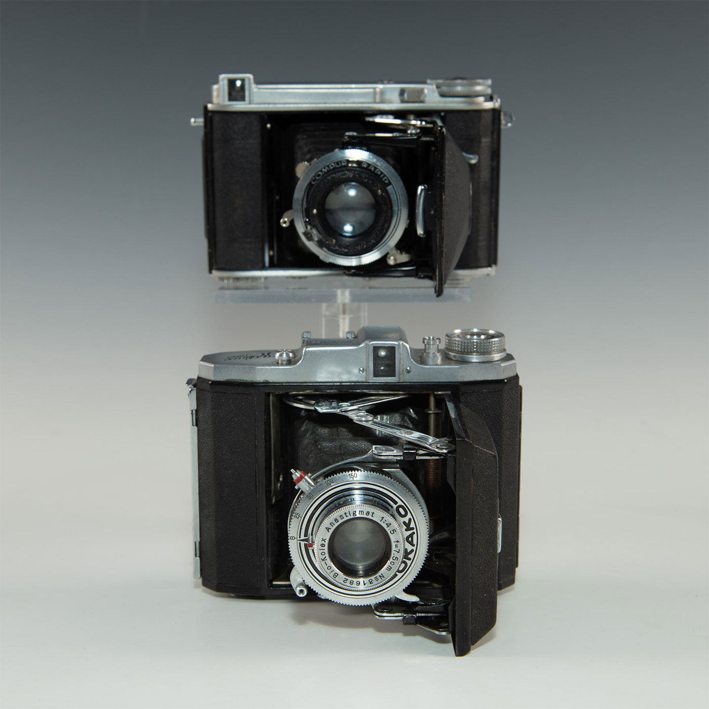 GROUP OF 6 MID 20TH CENTURY ROLL FILM CAMERAS - Image 3 of 11