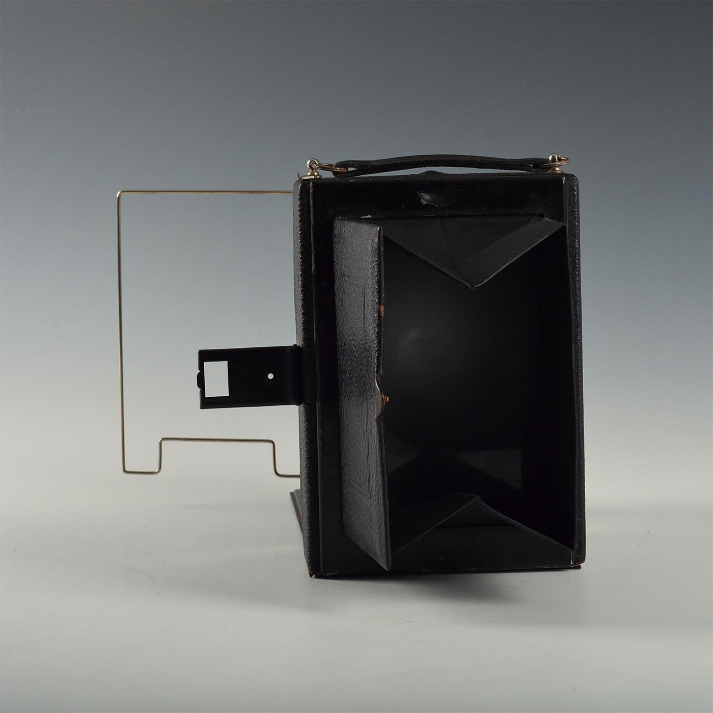 LARGE FOLDING GRODENSTOCK CAMERA W. PLATE HOLDERS - Image 5 of 8