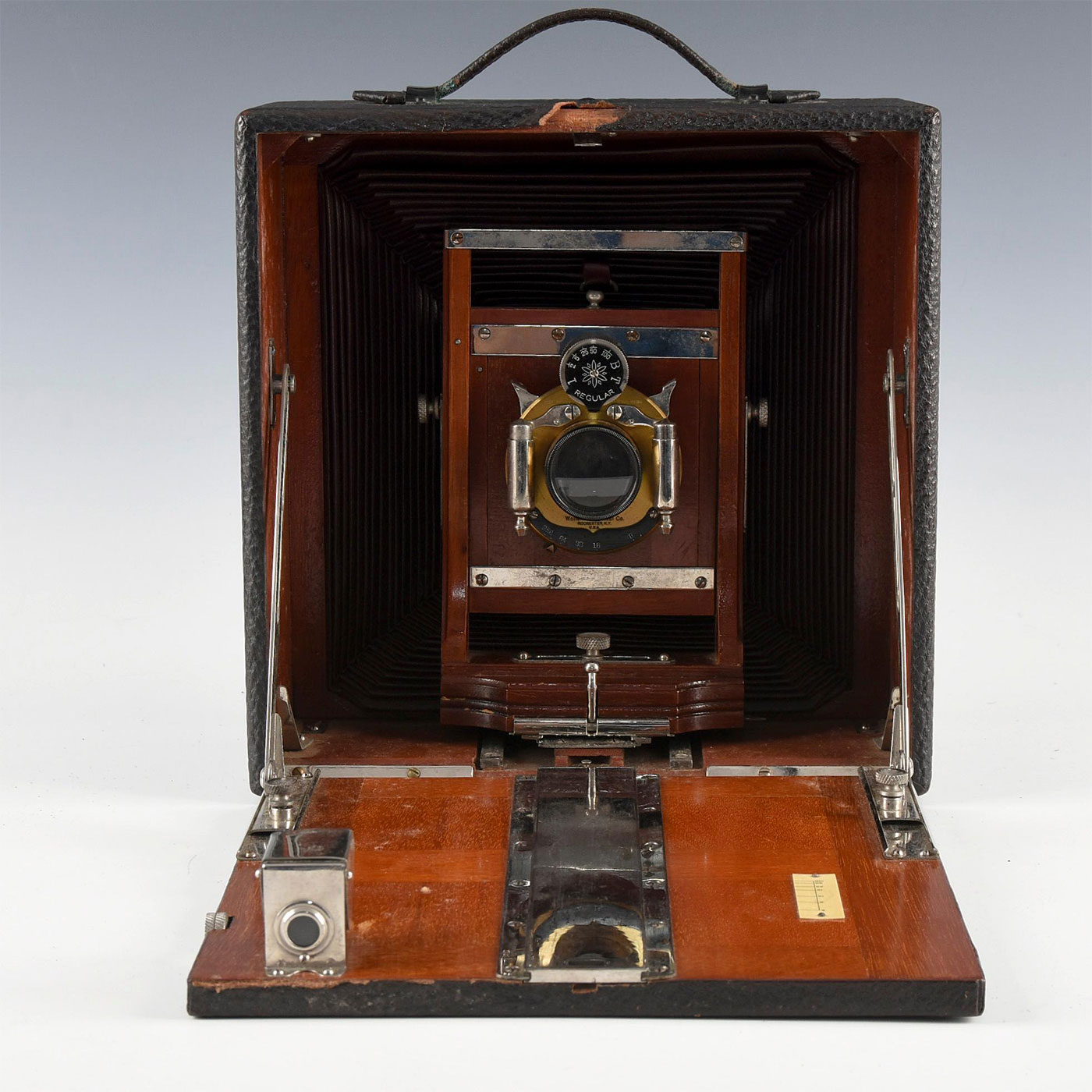 ANTIQUE FOLDING PLATE CAMERA WITH CASE, PLATE HOLDERS - Image 6 of 7