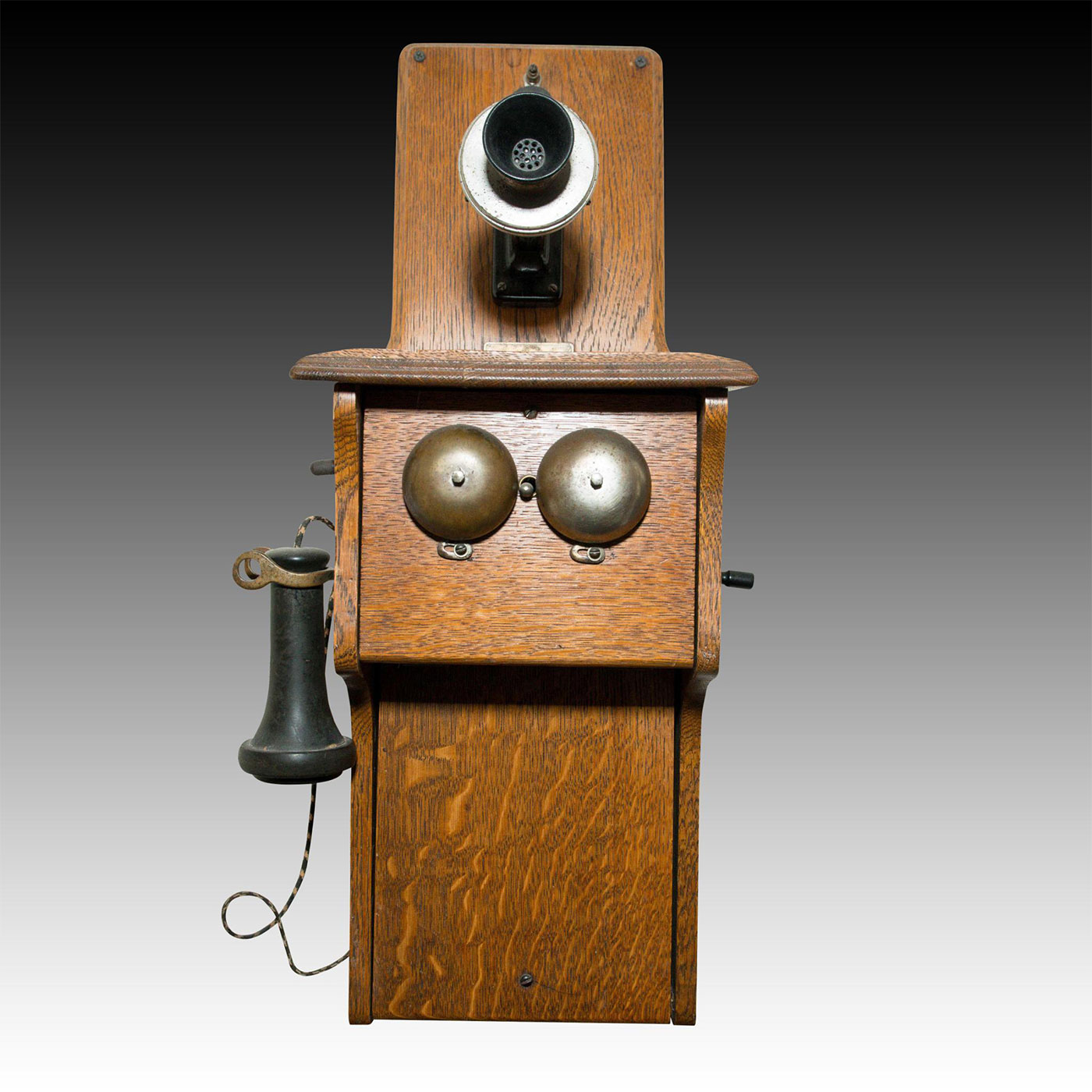 CENTRAL TELEPHONE WALL MOUNTED CRANK PHONE