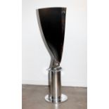 ROTATING FAN BLADE SCULPTURE ON MIRROR POLISHED BASE