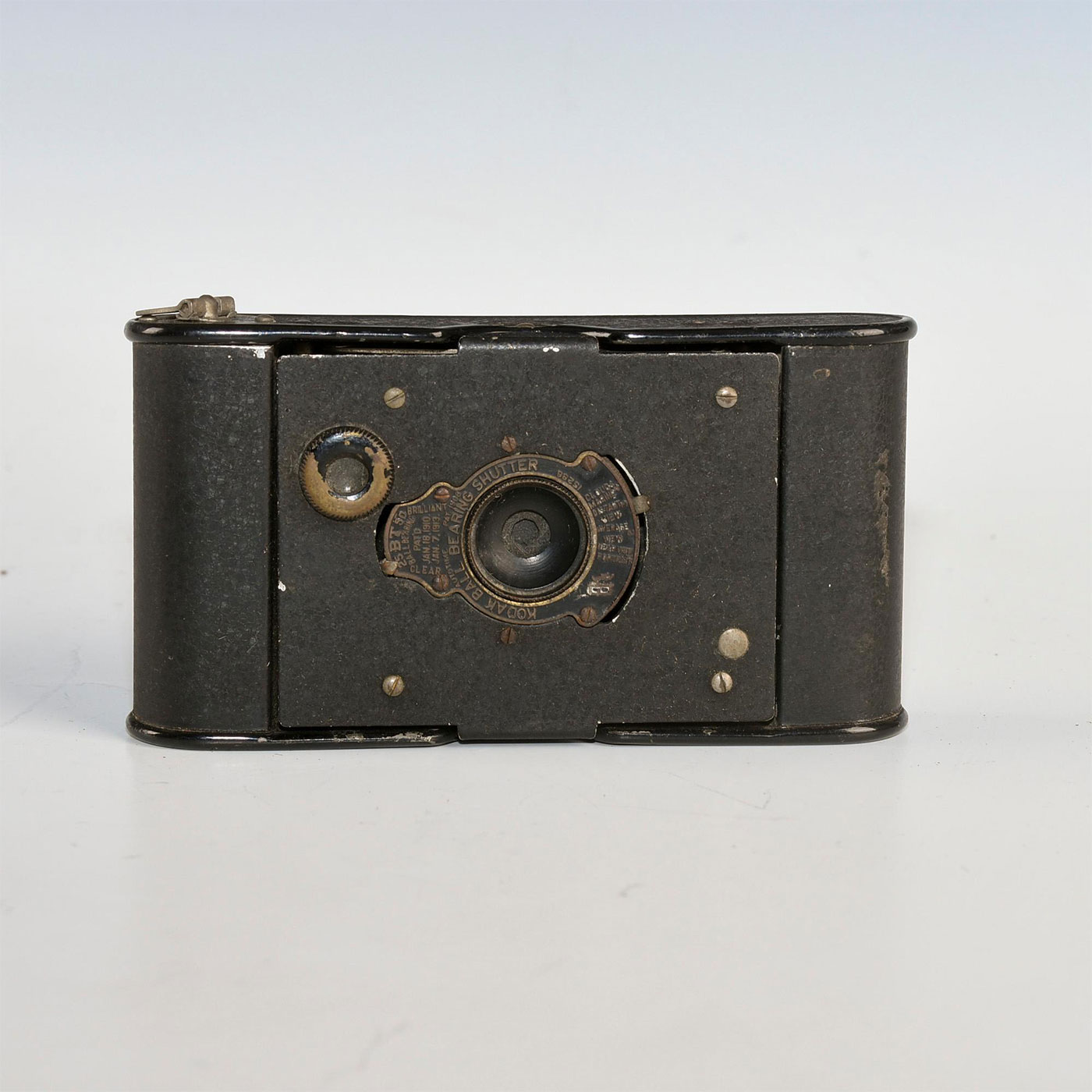 2 KODAK FORWARD FOLDING CAMERAS, 1 16MM ENLARGER - Image 4 of 6