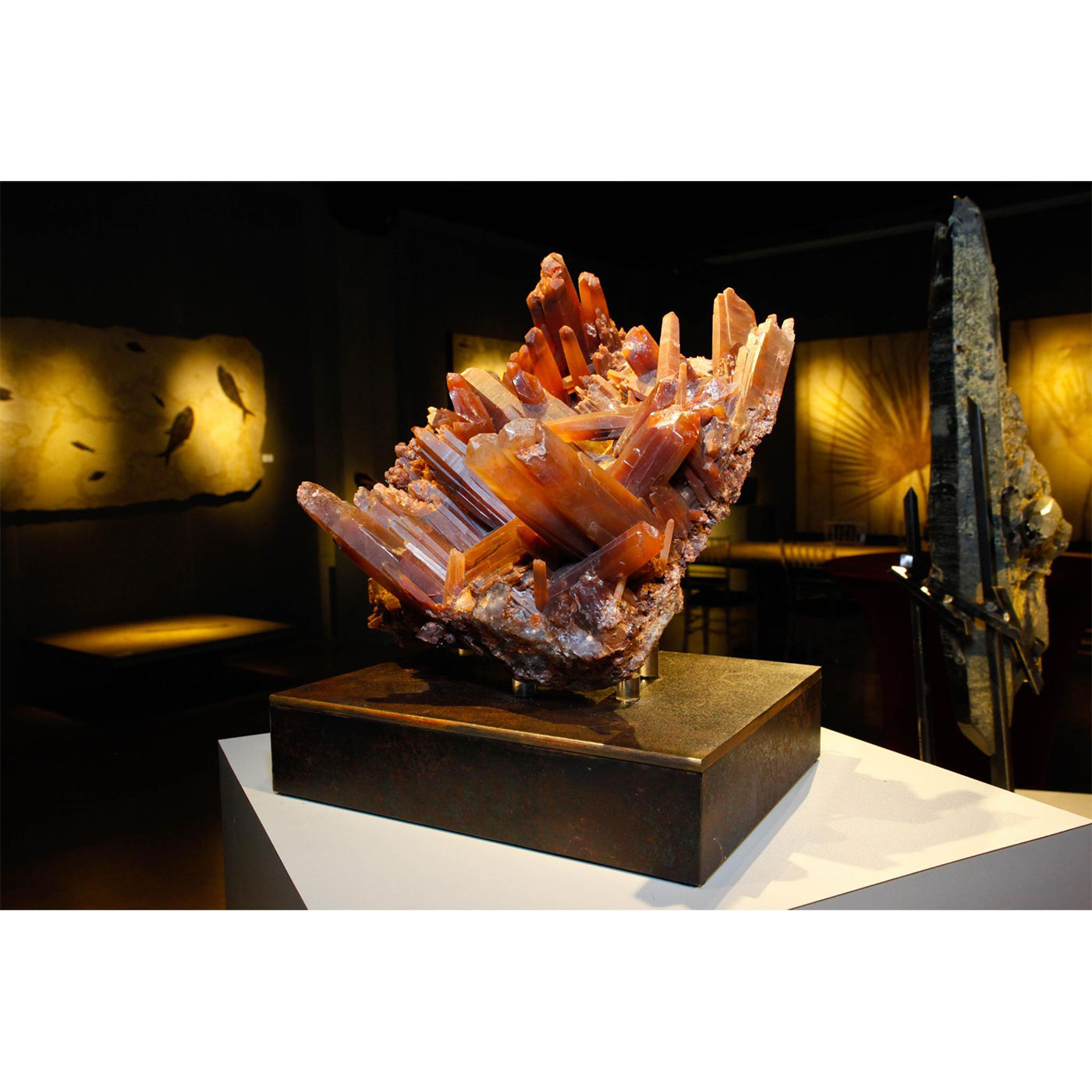 RED QUARTZ TERMINATED CRYSTAL CLUSTER ON BASE - Image 3 of 5